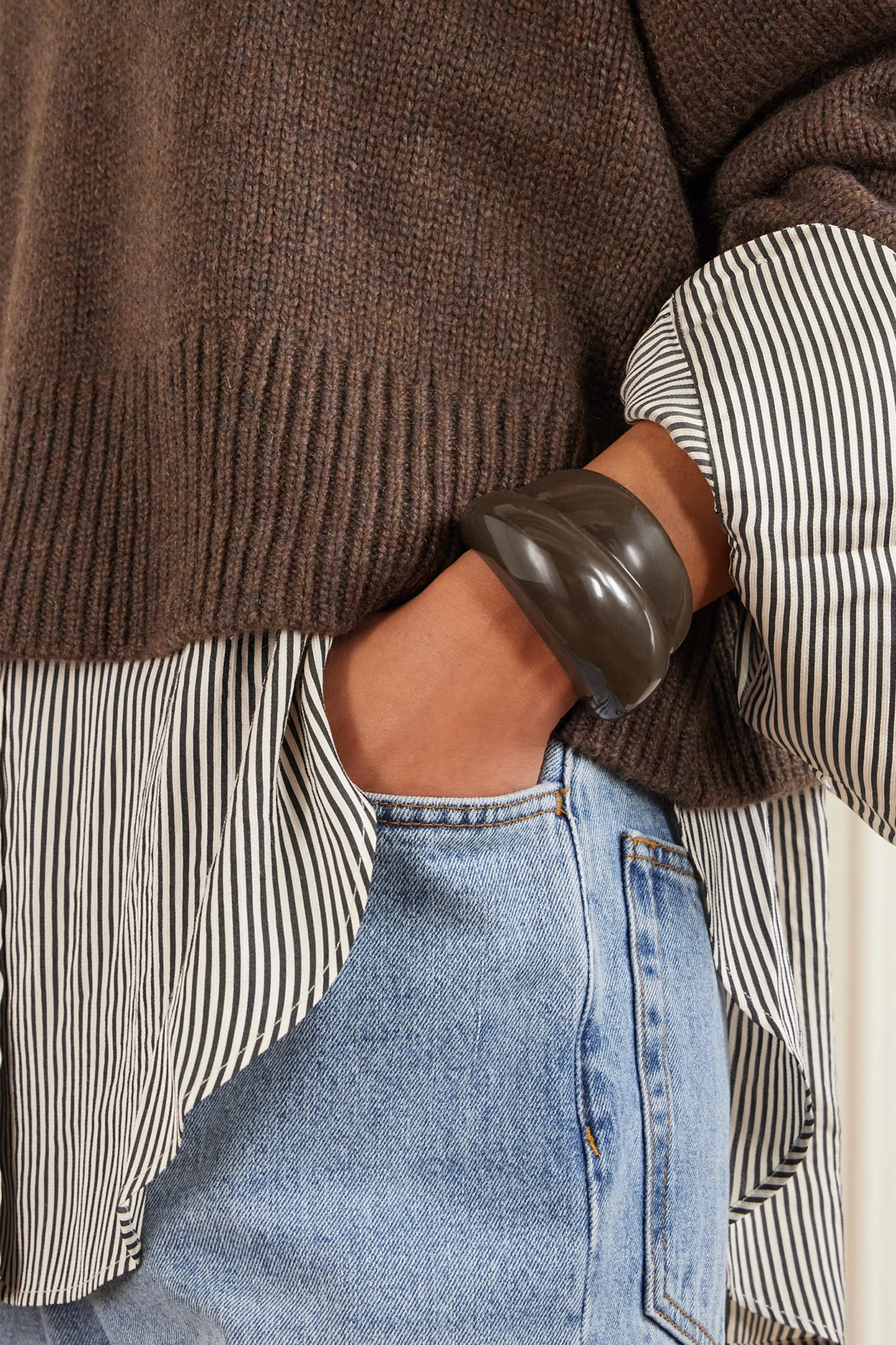 Leto Resin Cuff