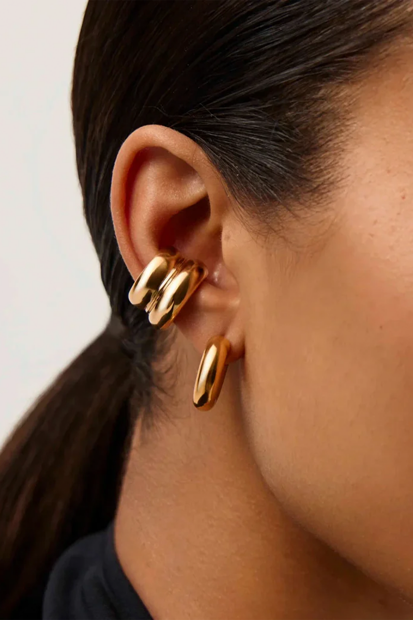 Sculptural Chubby Double Ear Cuff
