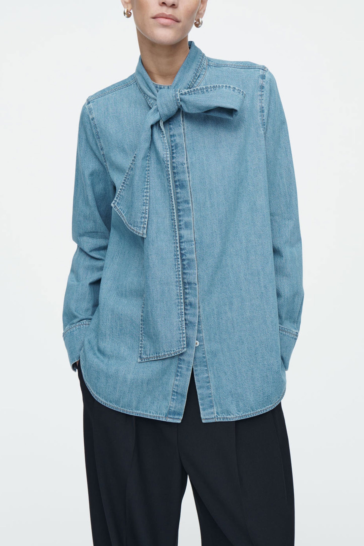 Neck-tie Denim Blouse