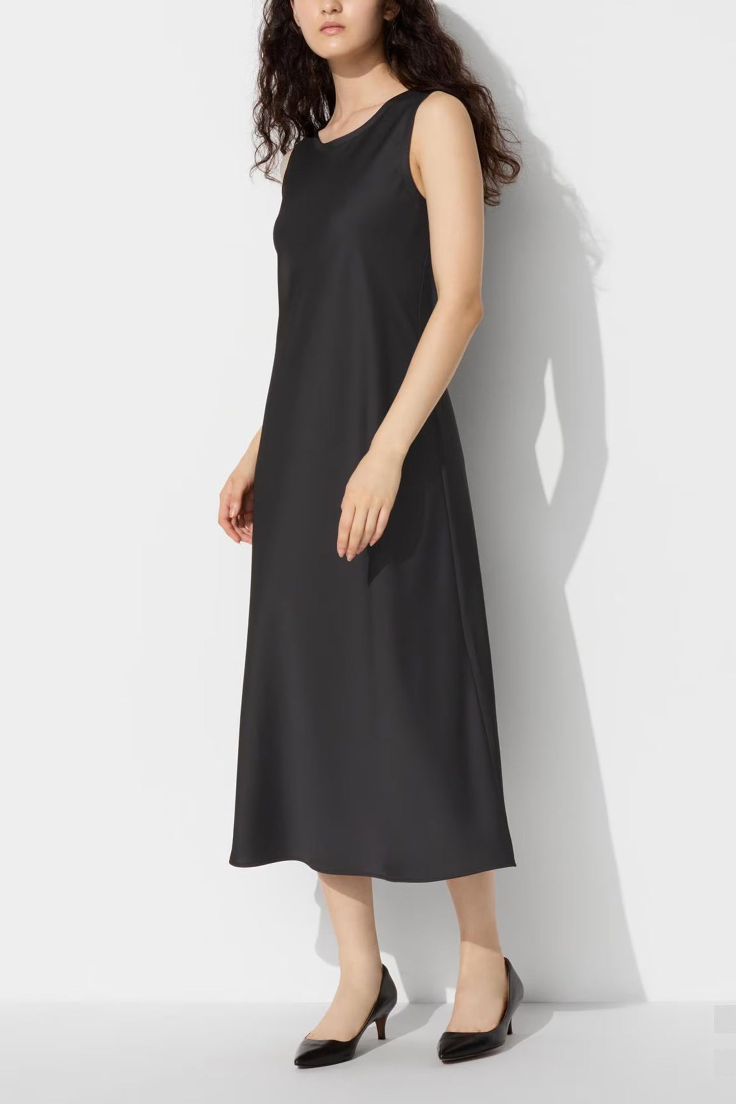 Satin Dress (Sleeveless)