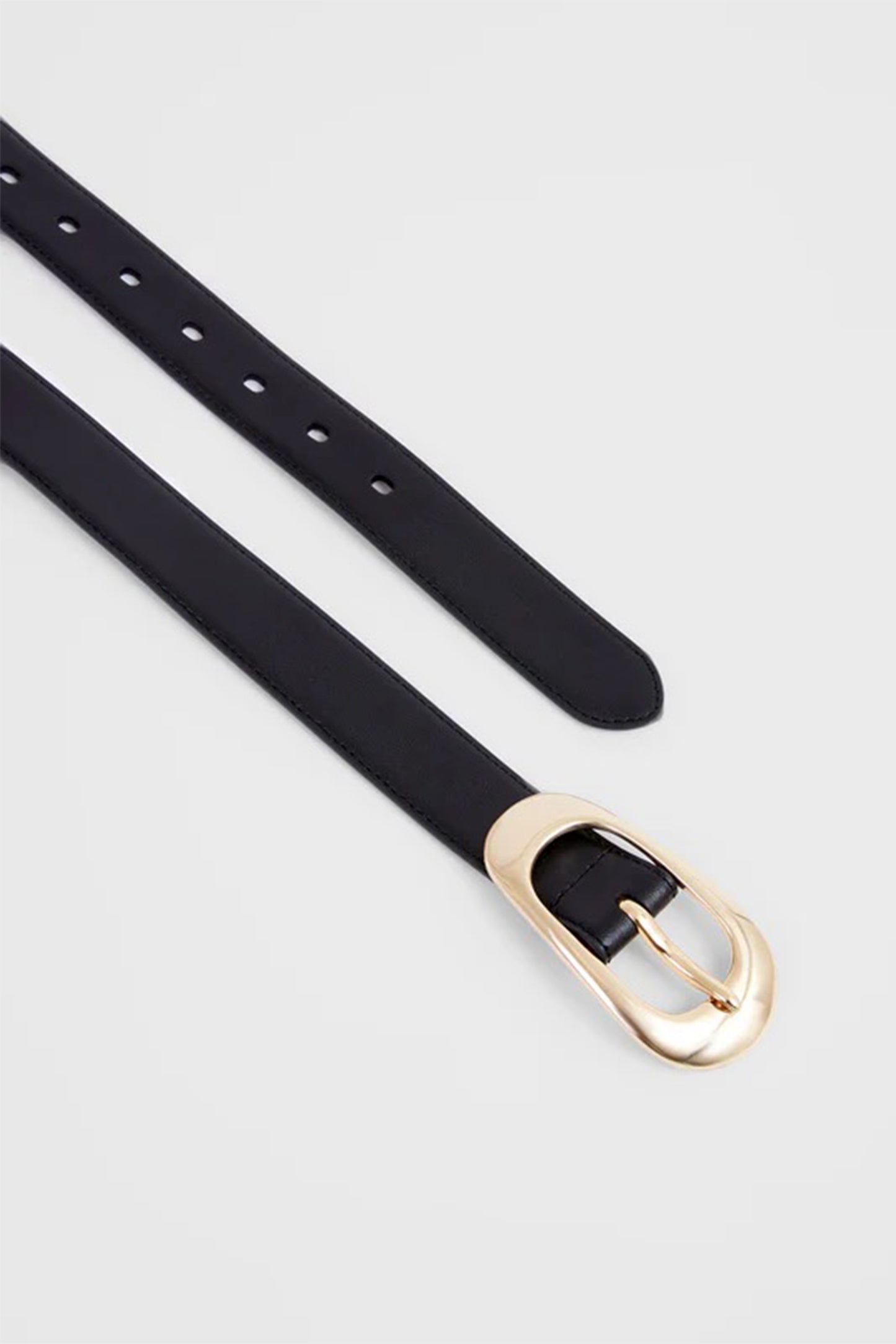 Oyster Buckle Belt