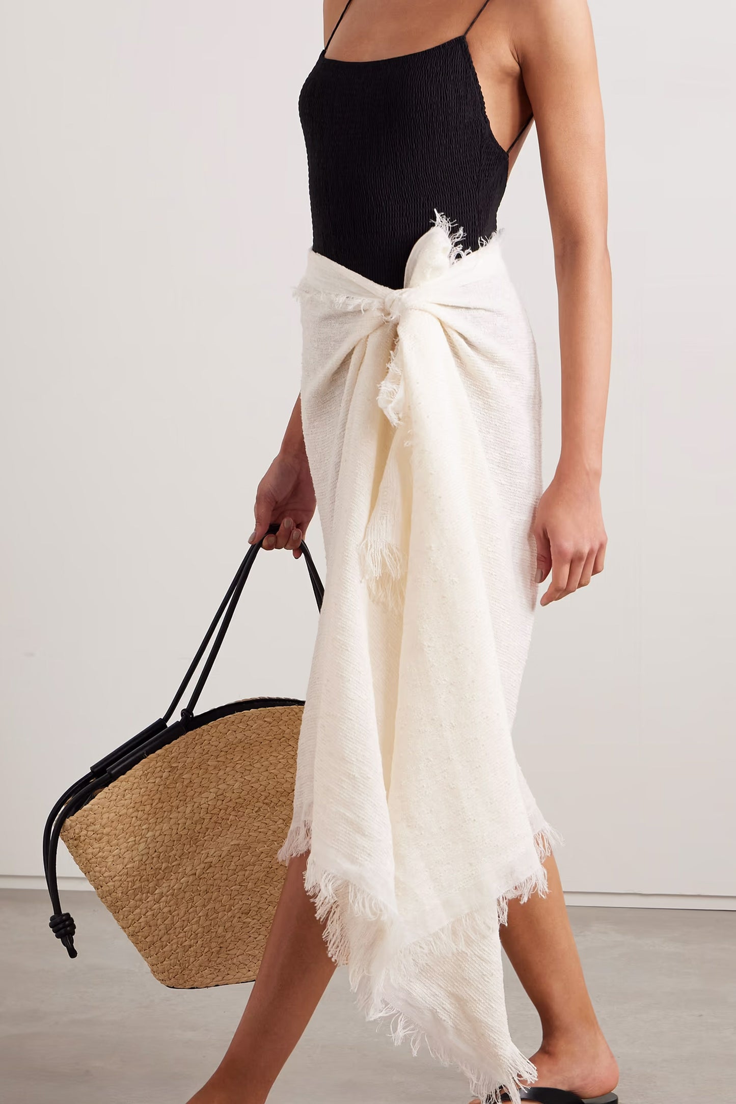 Fringed Linen-blend Bouclé-jacquard Scarf