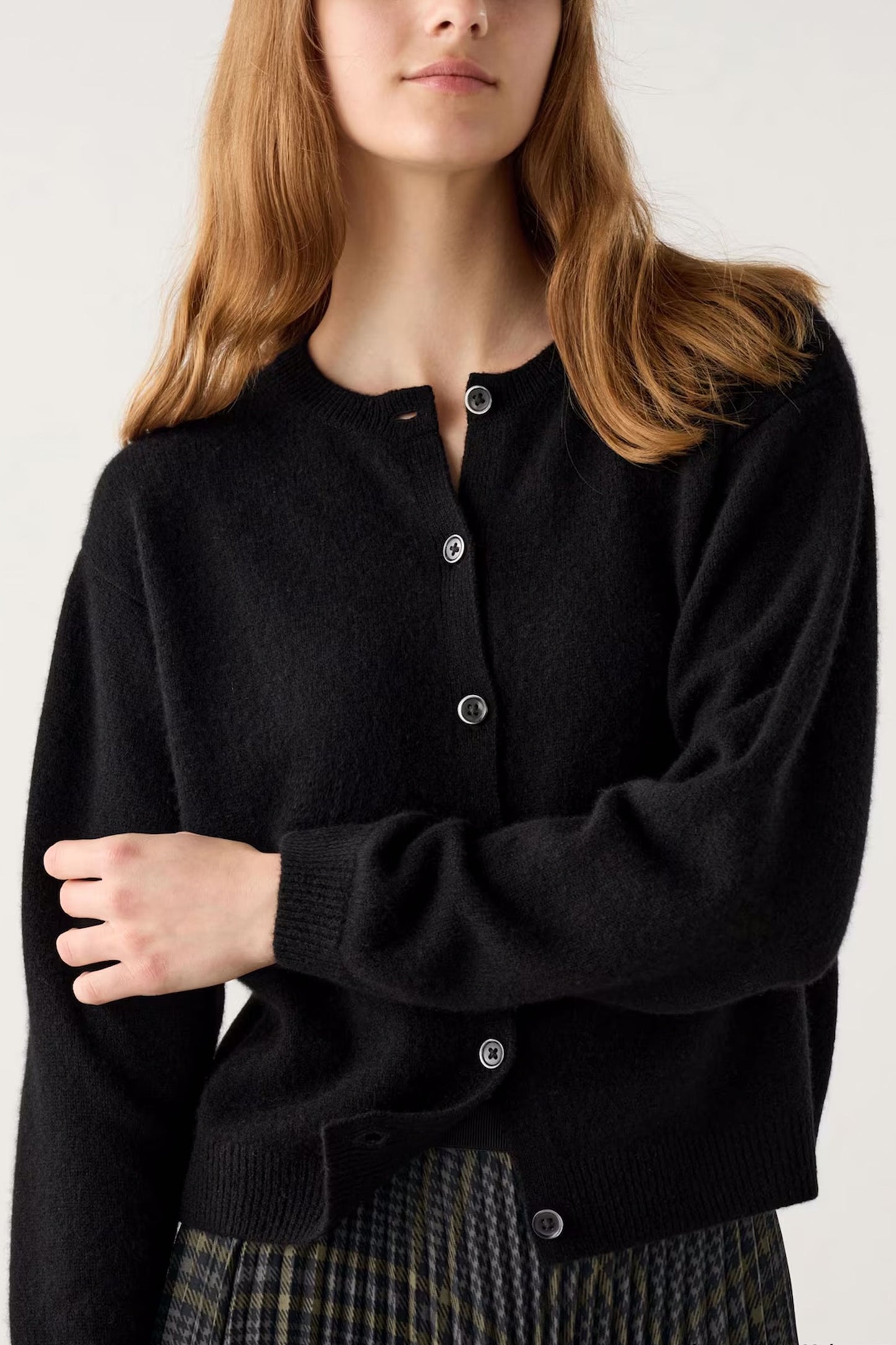 Cashmere Crew Neck Short Cardigan