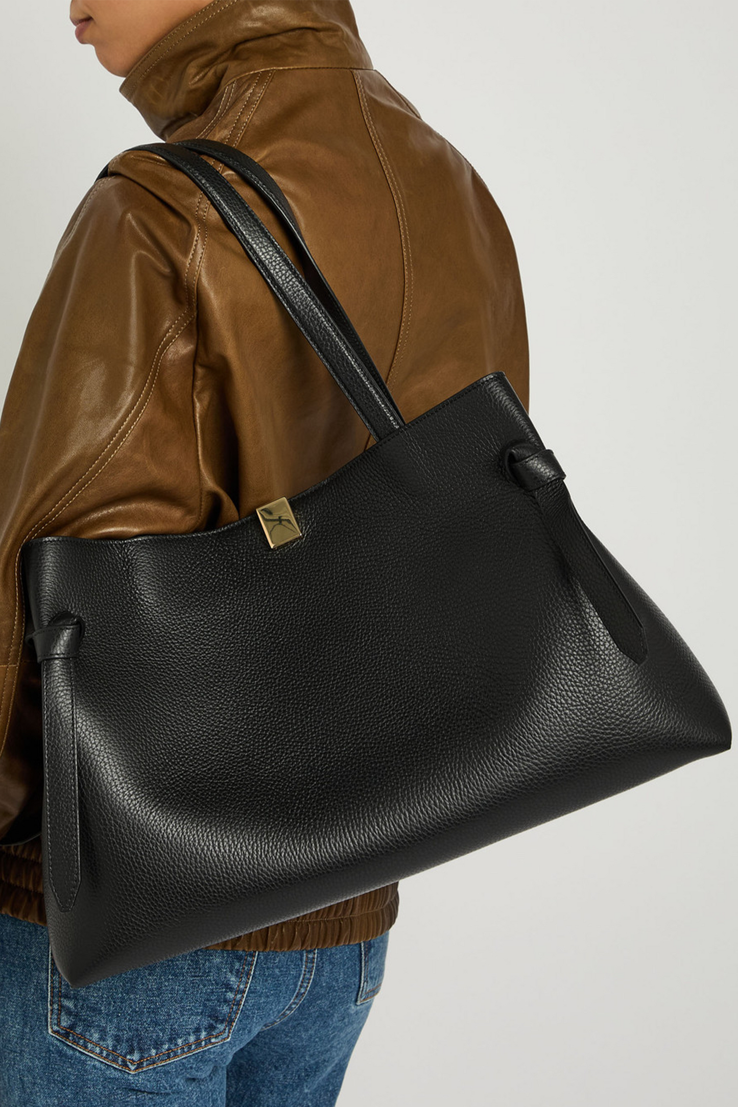Gyoza Grained-leather Tote Bag
