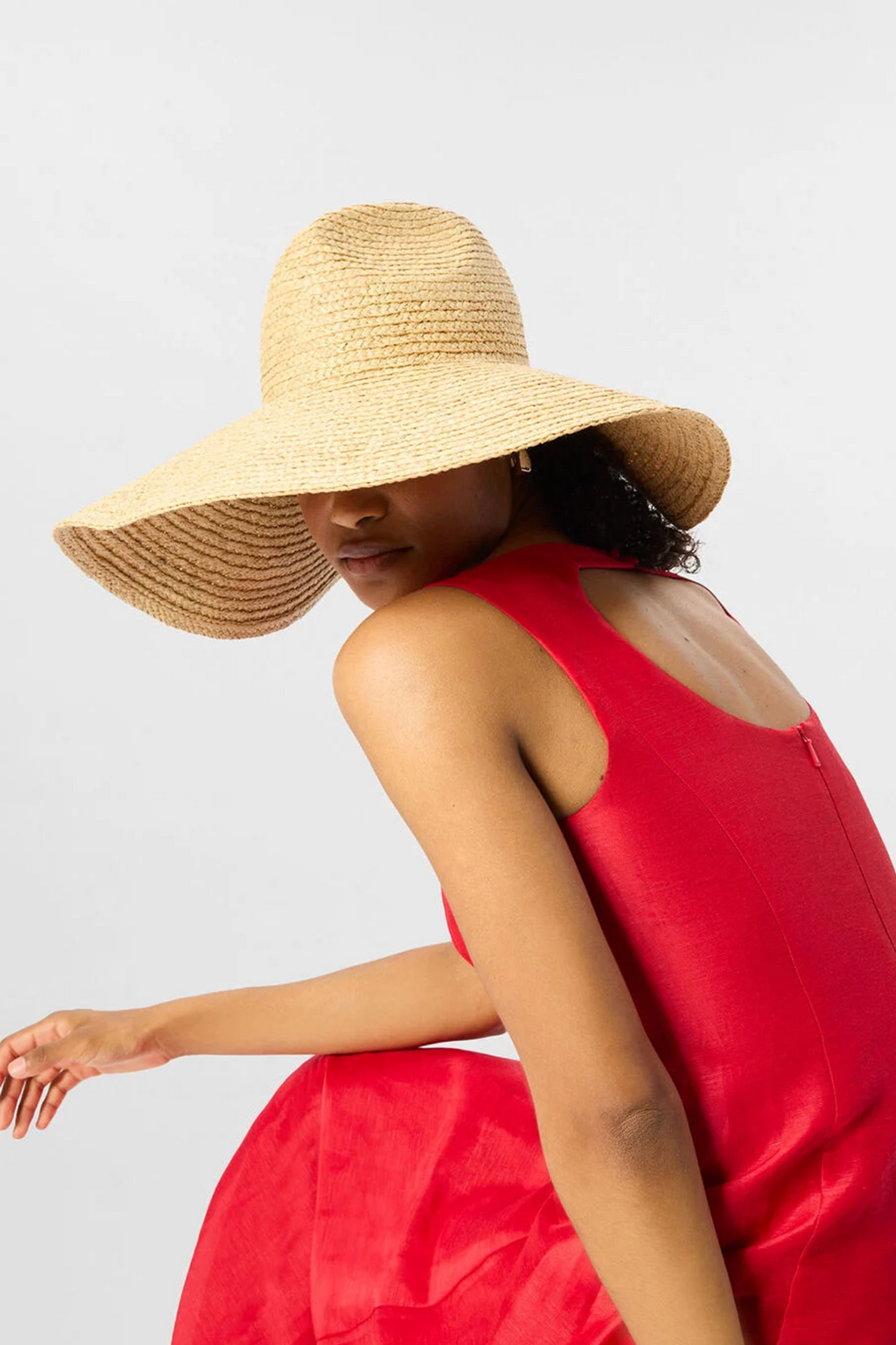 Neutral Oversized Straw Hat