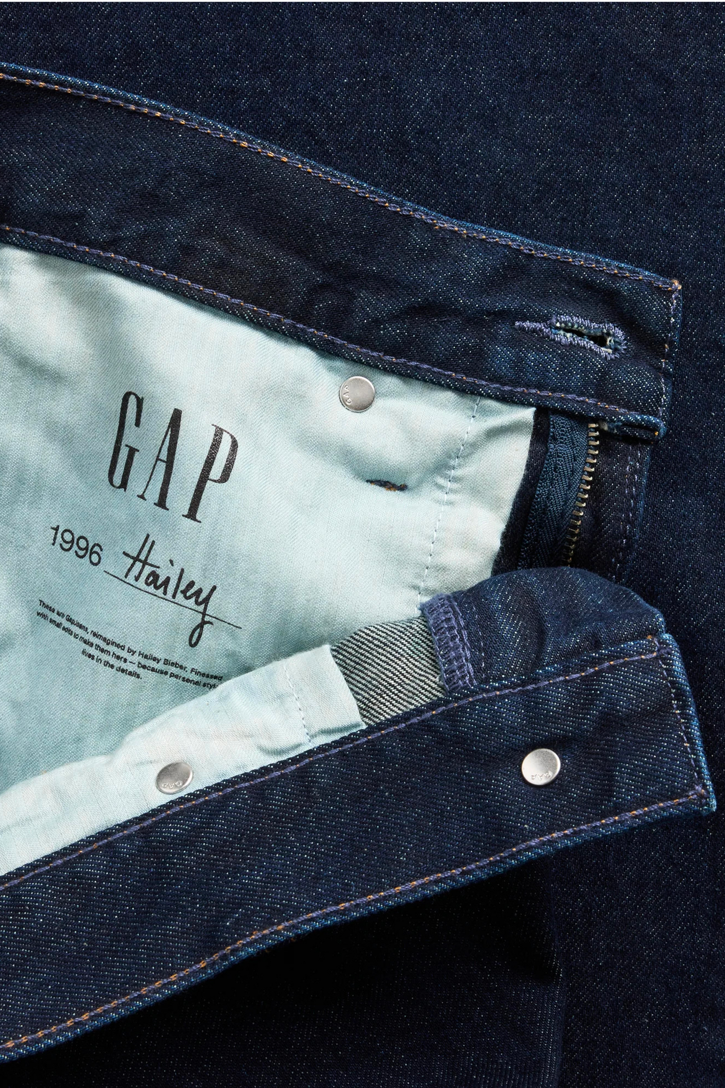 The Extra Baggy Jeans in Dark Blue