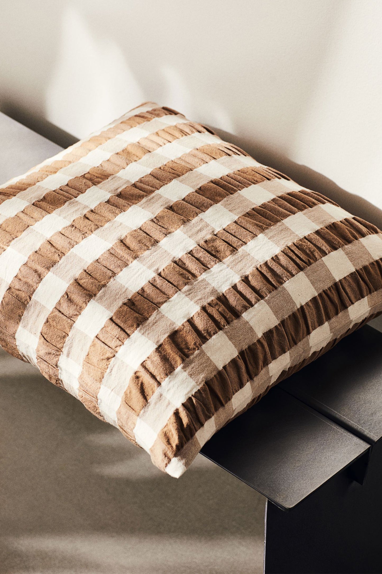 Seersucker Cushion Cover, Beige Checked