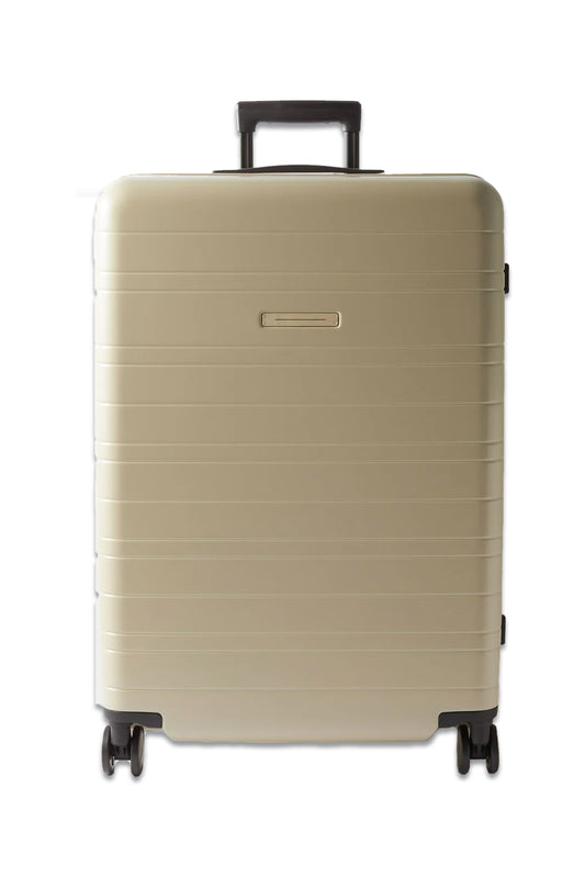 H7 Essential Hardshell Check-in Suitcase