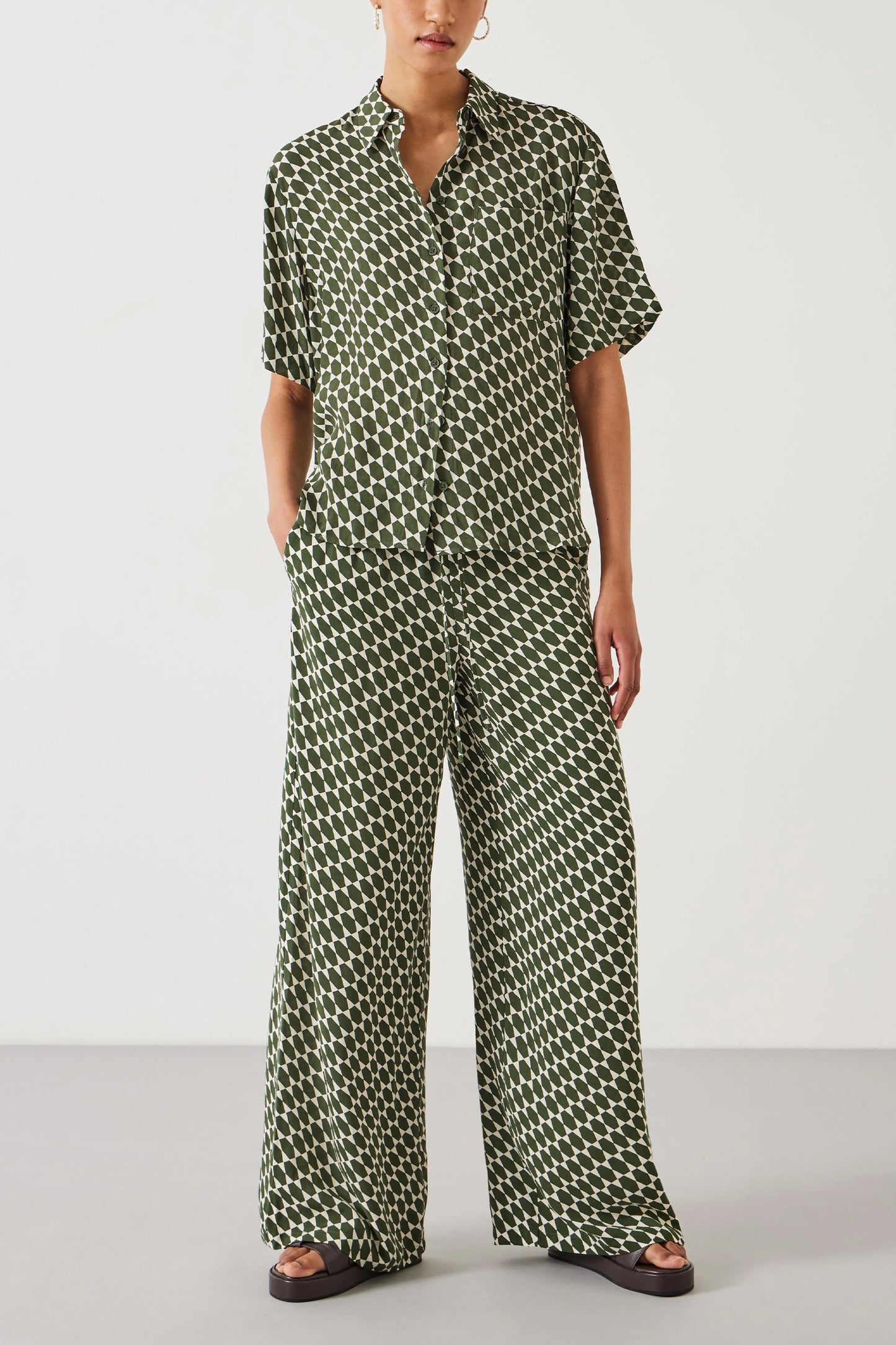 Shia Print Short Sleeve Relaxed Shirt