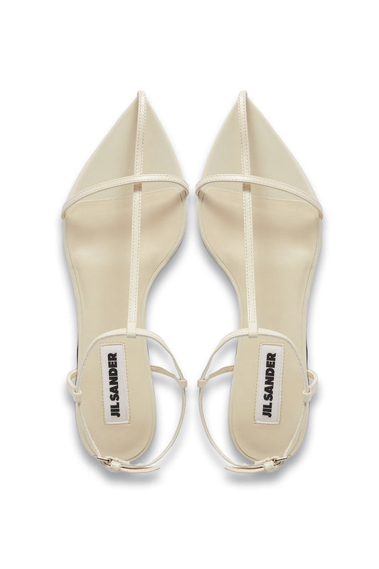 Leather Sandals in Cream
