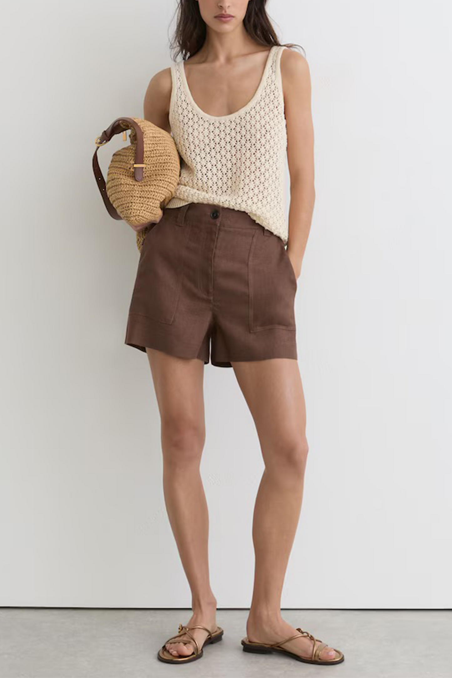 Ashby Linen Shorts in Chocolate Brown