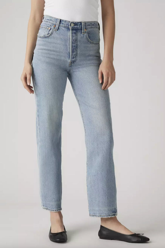 Ribcage Straight Ankle Jeans