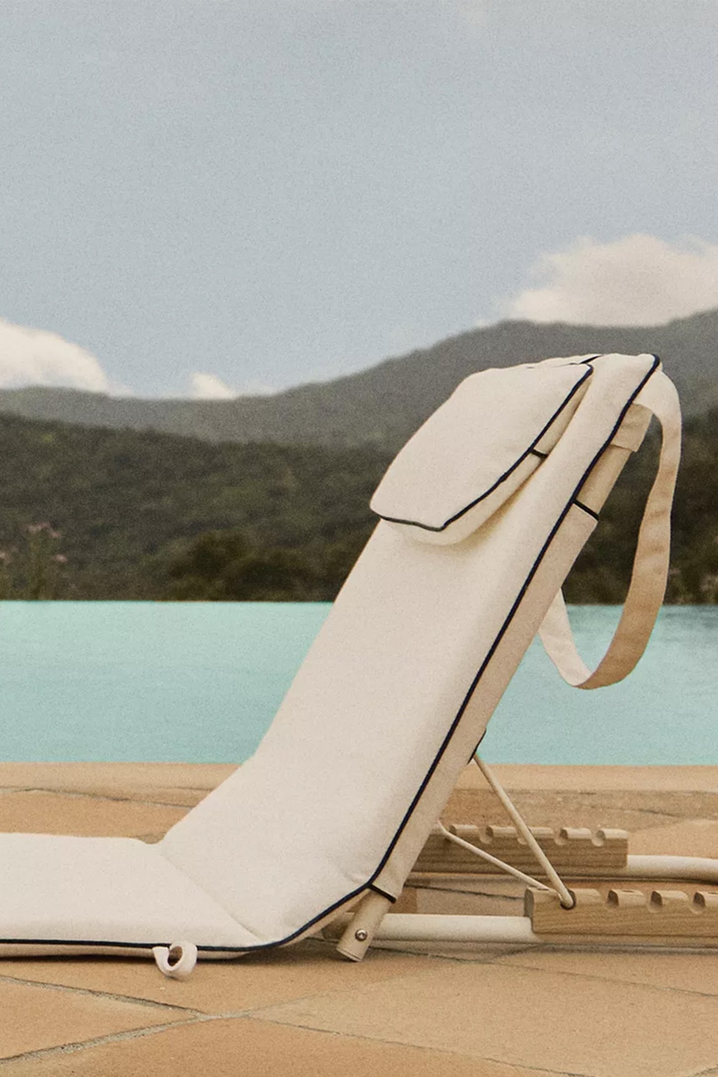 Folding Beach Floor Lounger