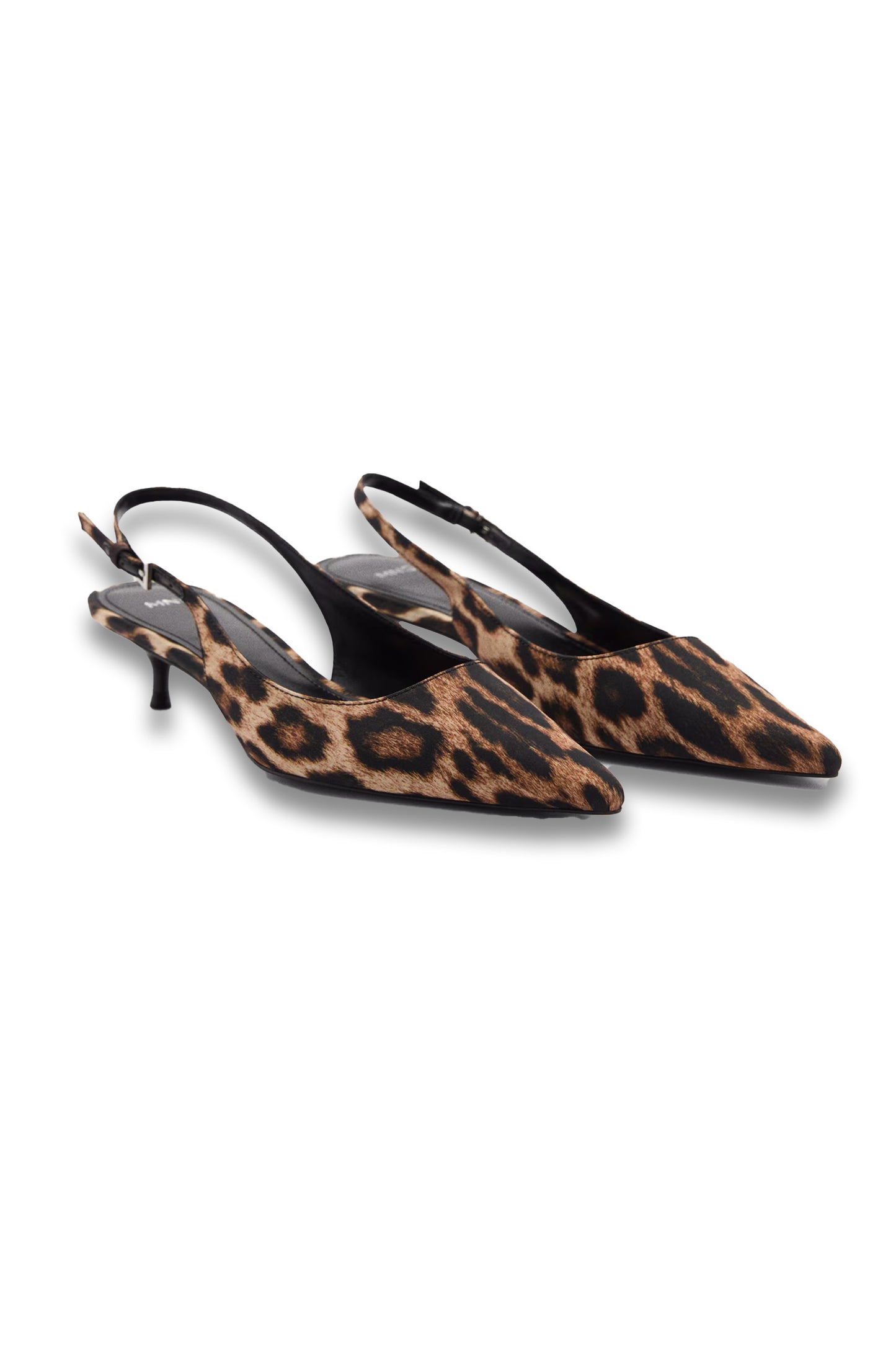 Leopard-print heeled shoes