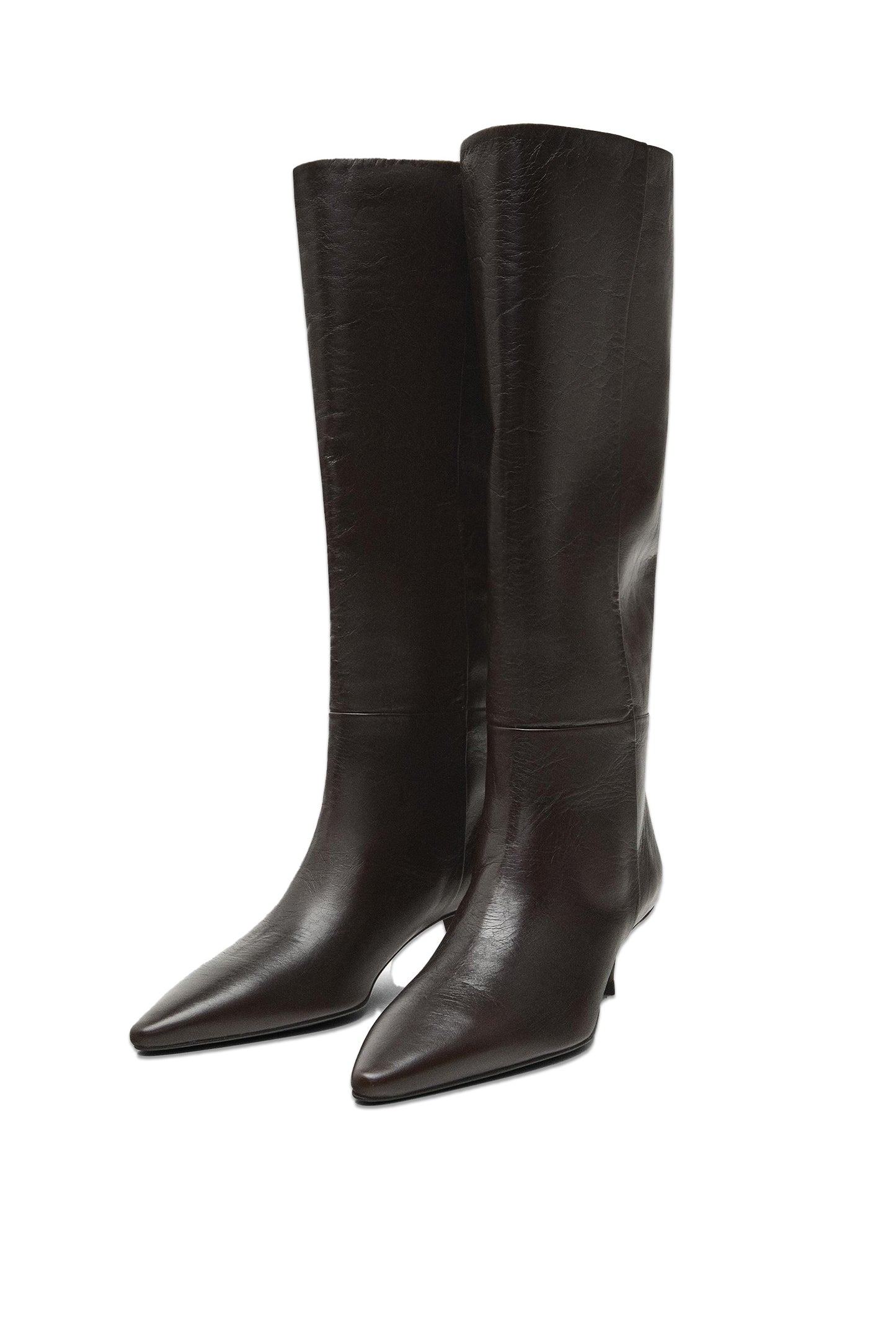 Heeled leather boots