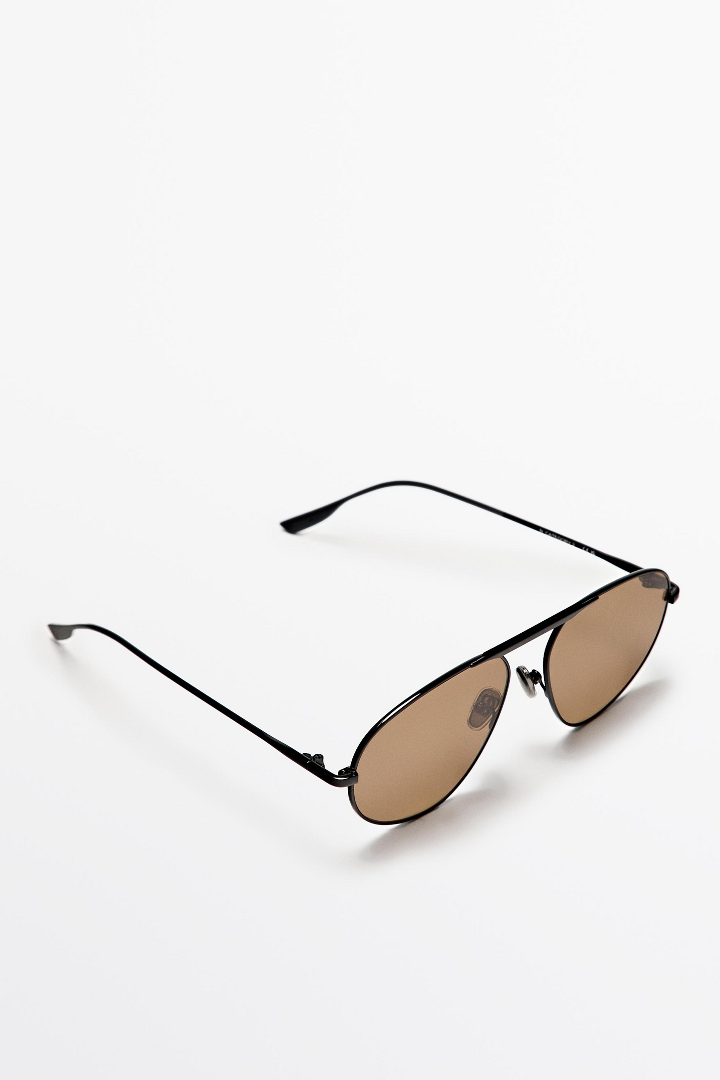 Metal Aviator Sunglasses
