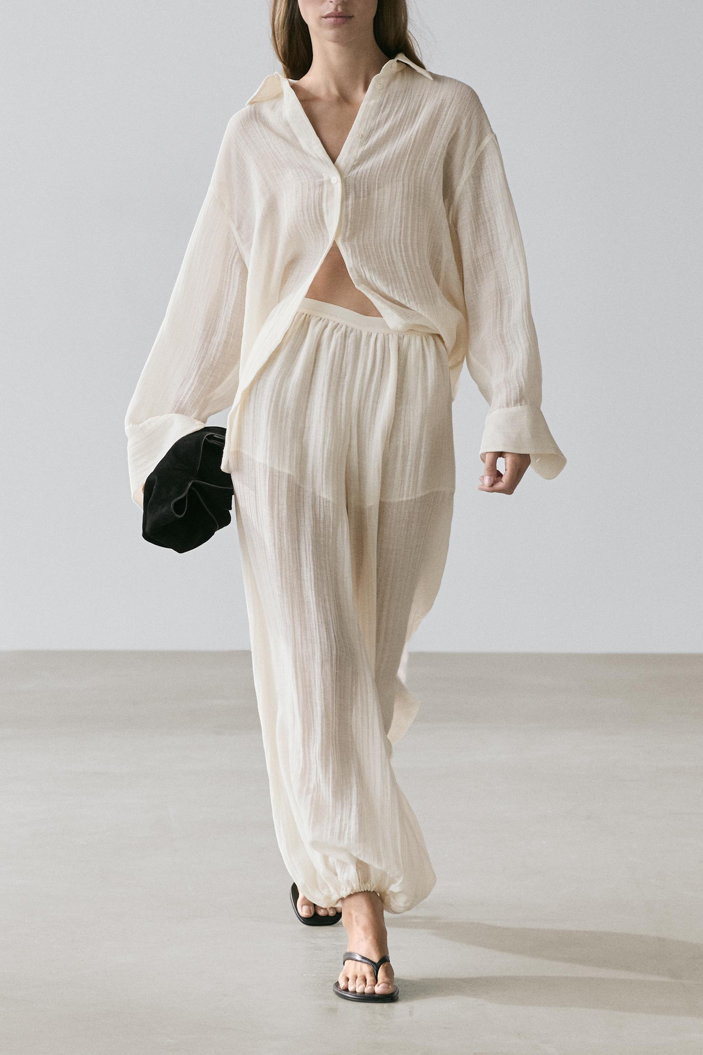 Flowing Sarouel Trousers with Pleated Detail