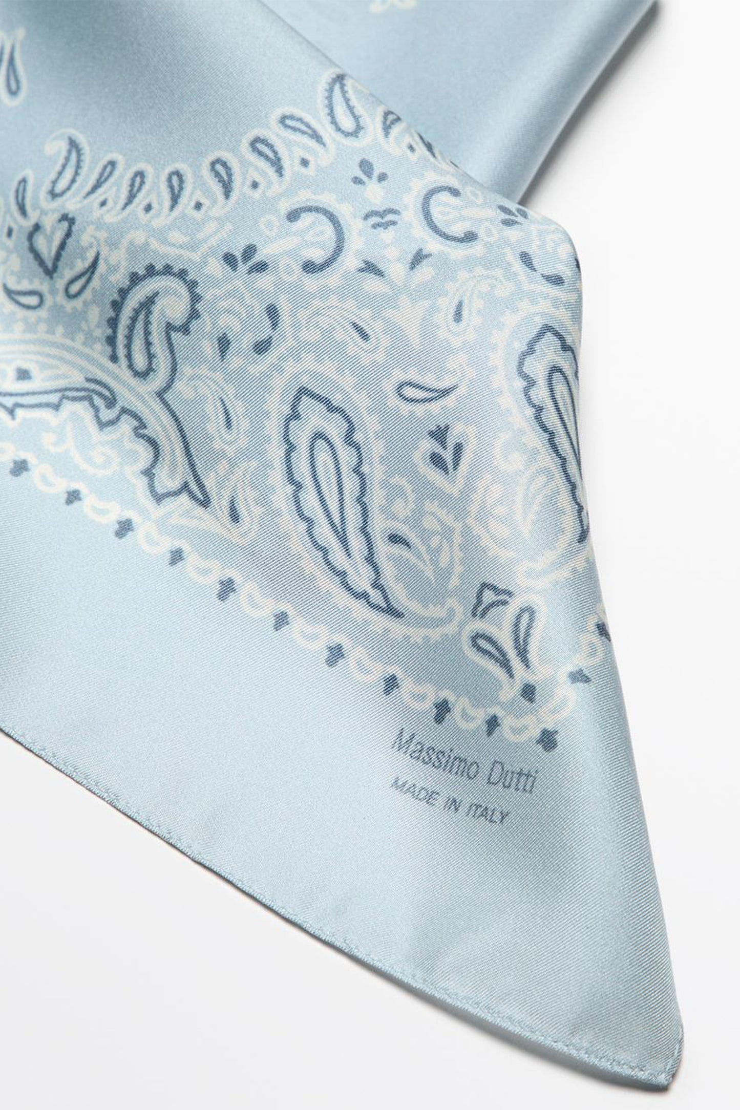 Paisley print 100% Silk Bandana