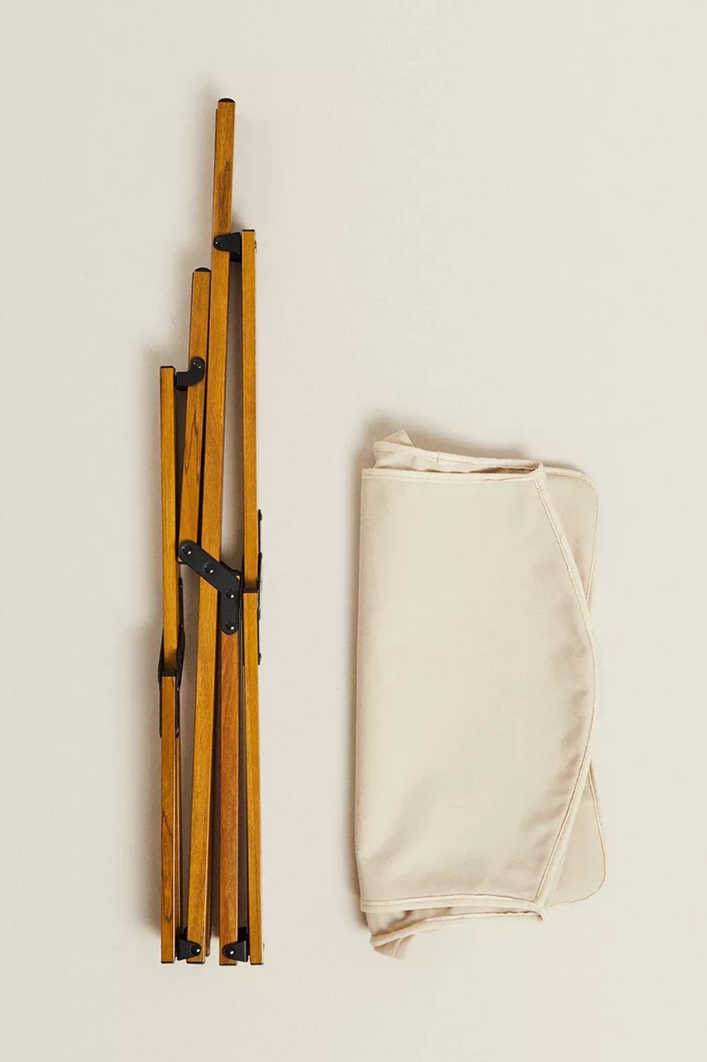 Folding Aluminium and Canvas Chair