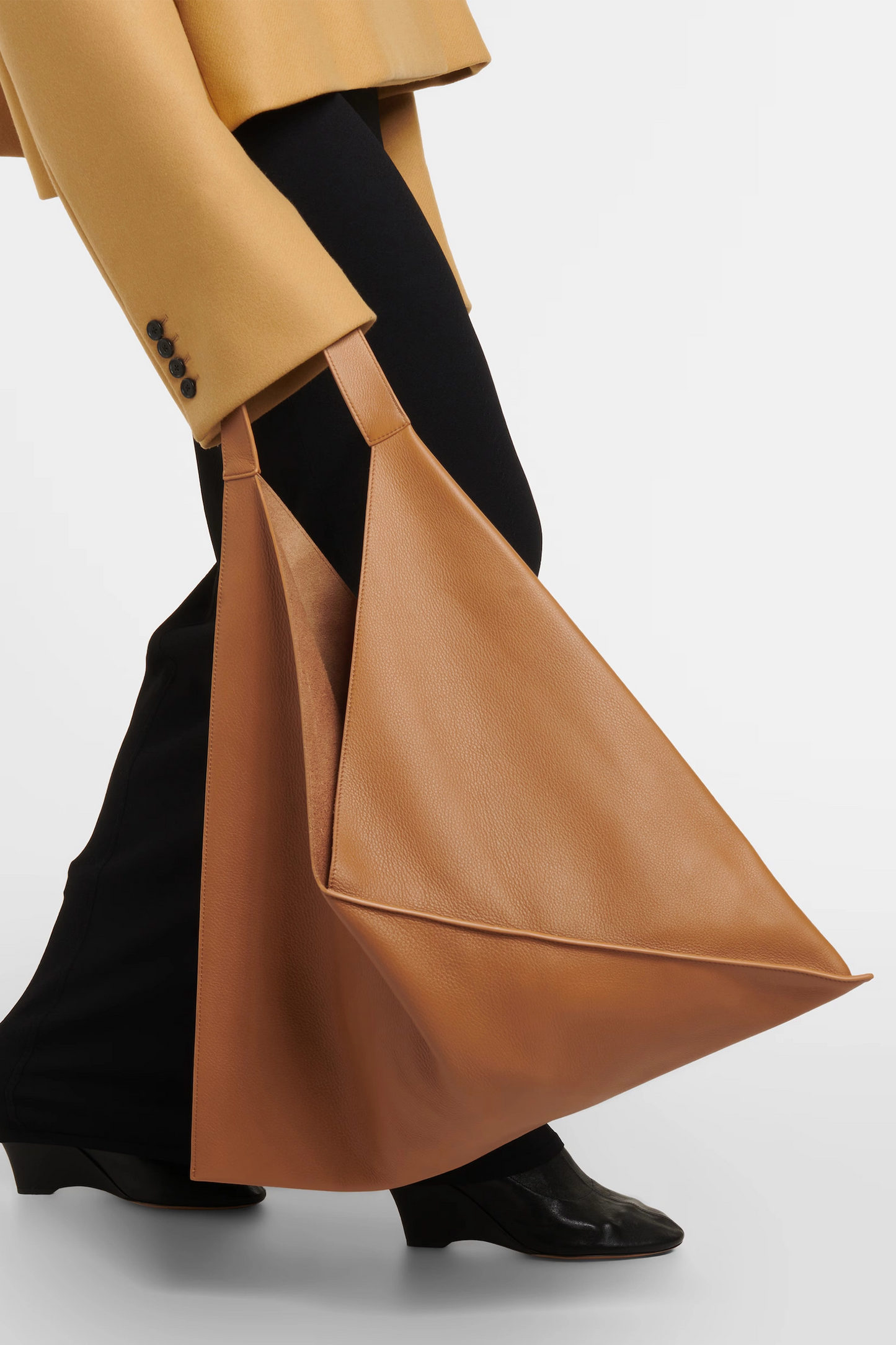 Sara Leather Tote Bag