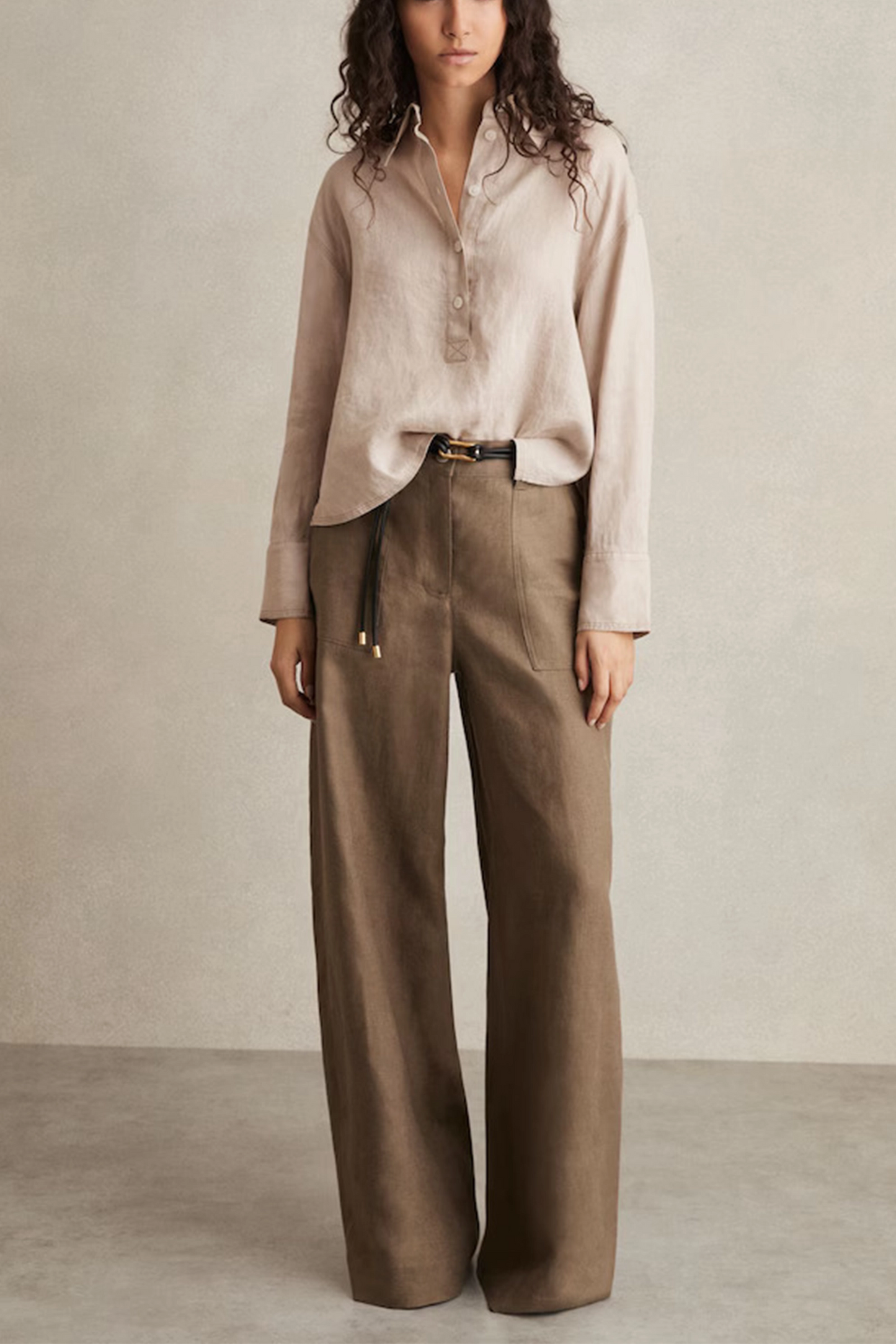 Nina Linen Overhead Open-Collar Shirt in Neutral