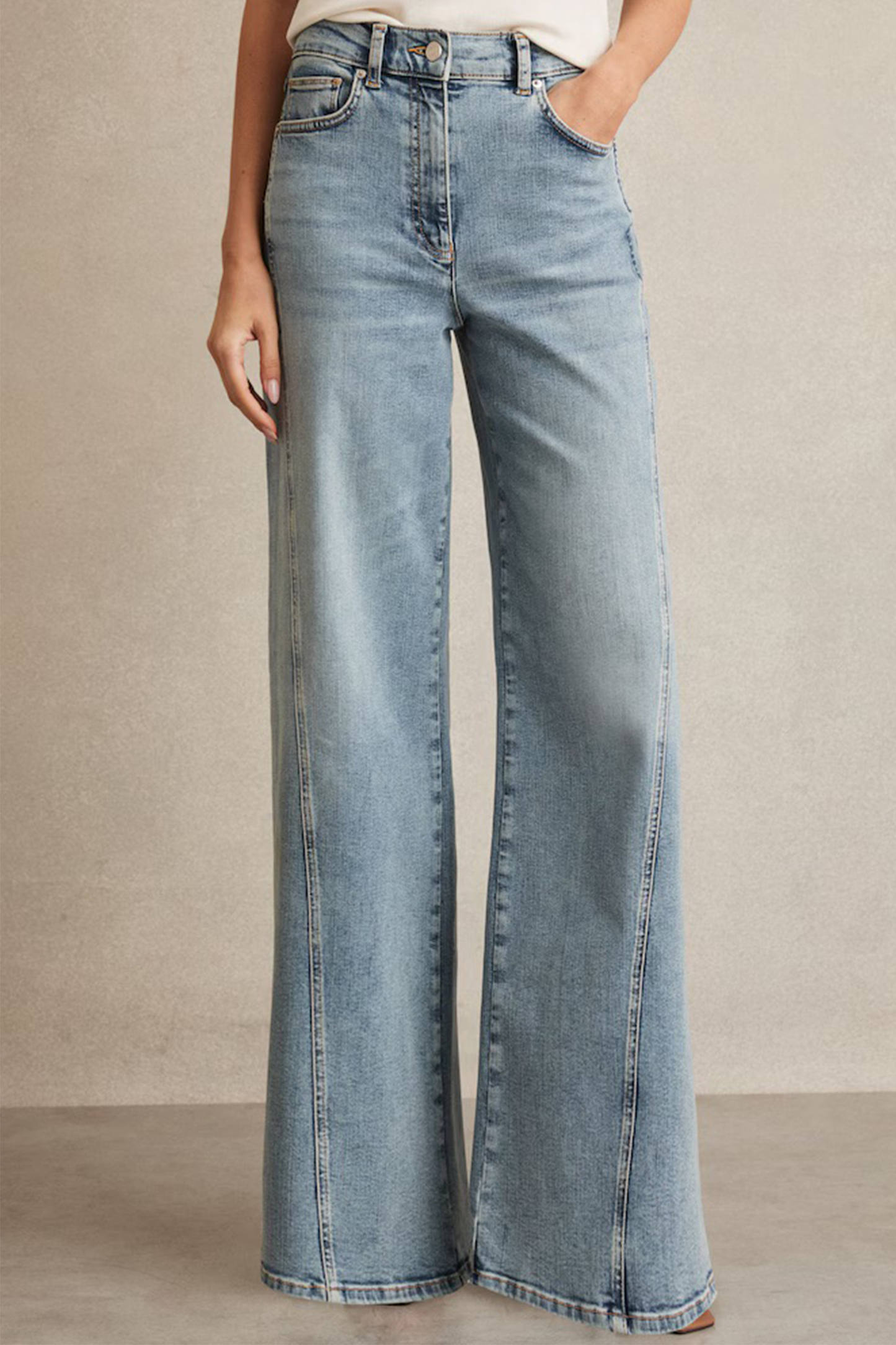 Fern Twist Seam Wide Leg Jeans In Light Blue