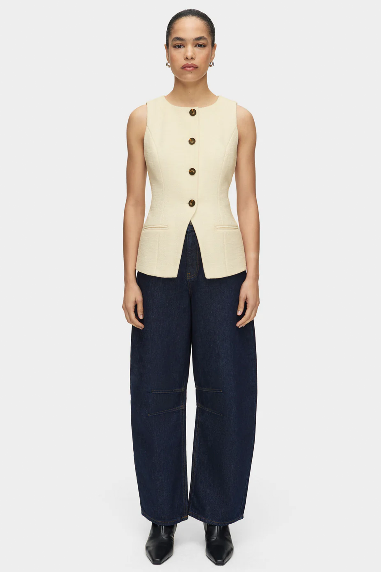 Leo Long Boucle Waistcoat