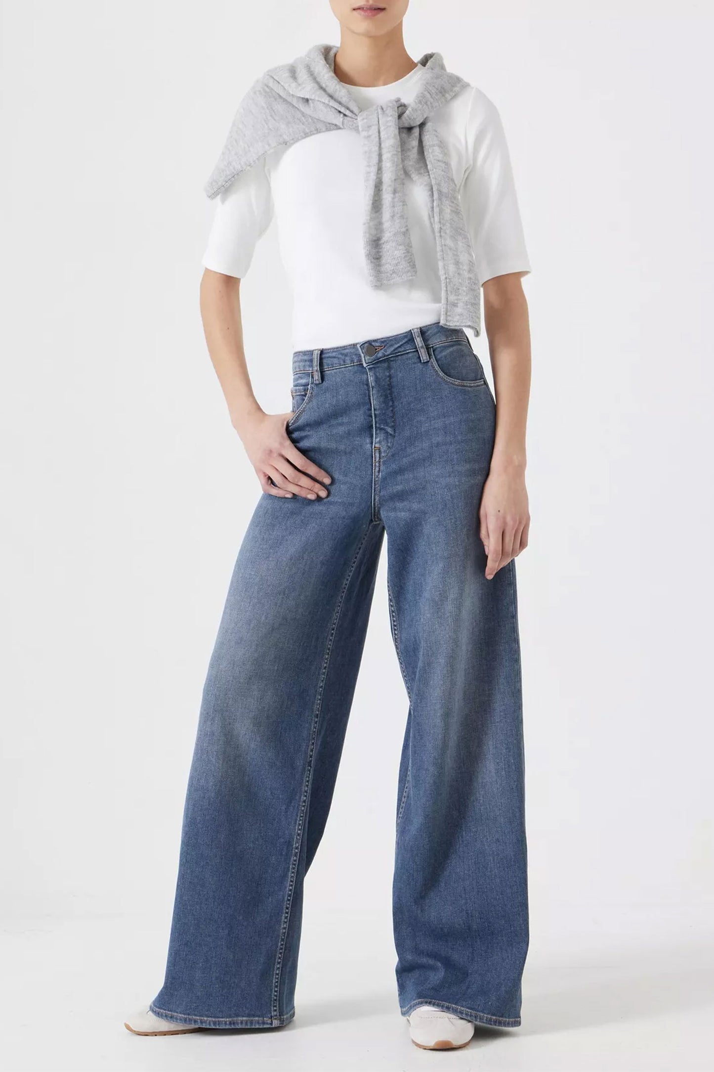 Nessa Wide Leg Jeans