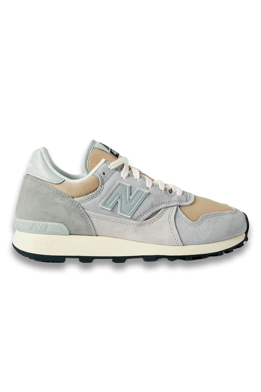 574 leather-trimmed suede and mesh grey sneakers