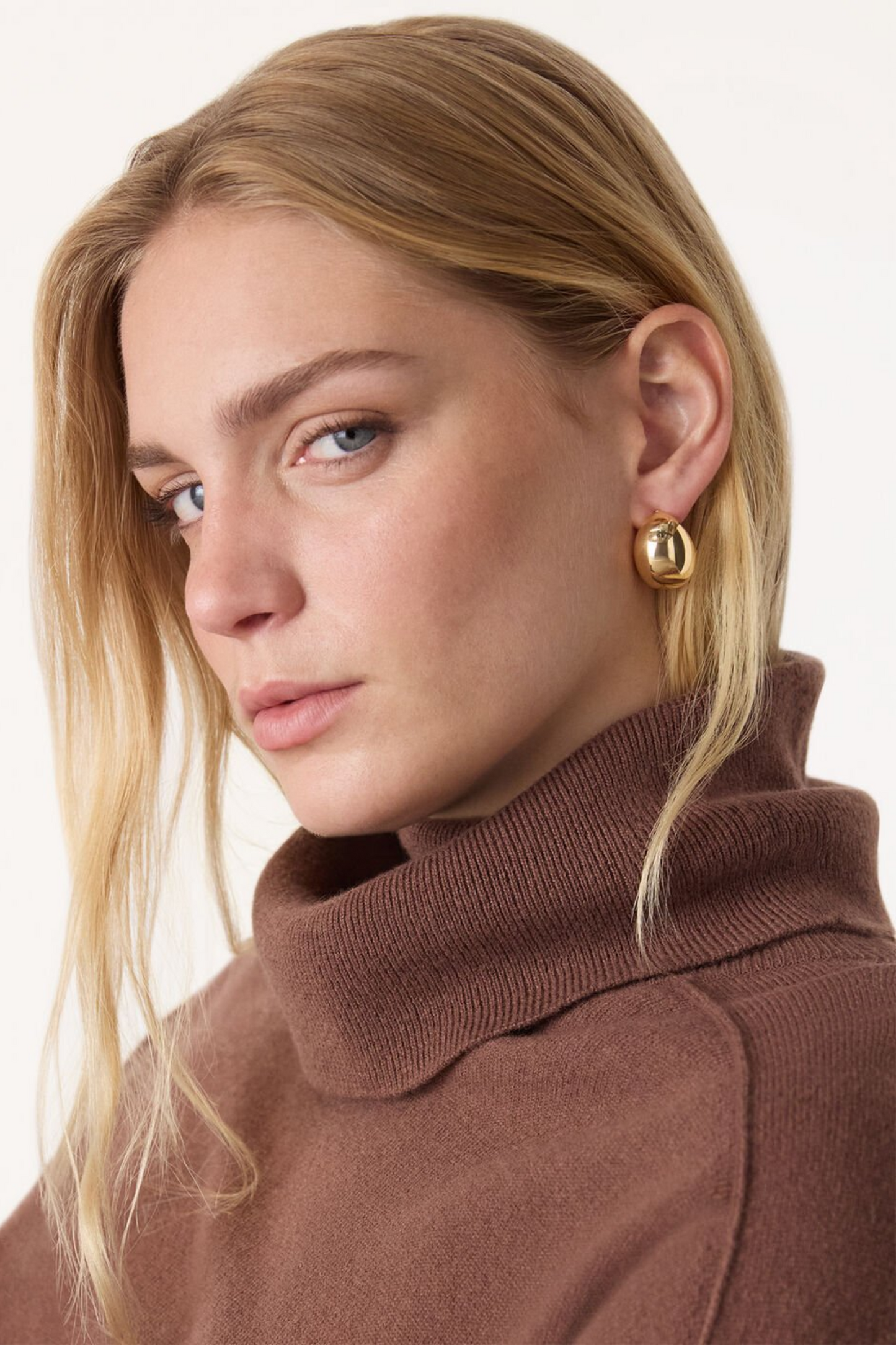 Gold Chunky Curved Stud Earring