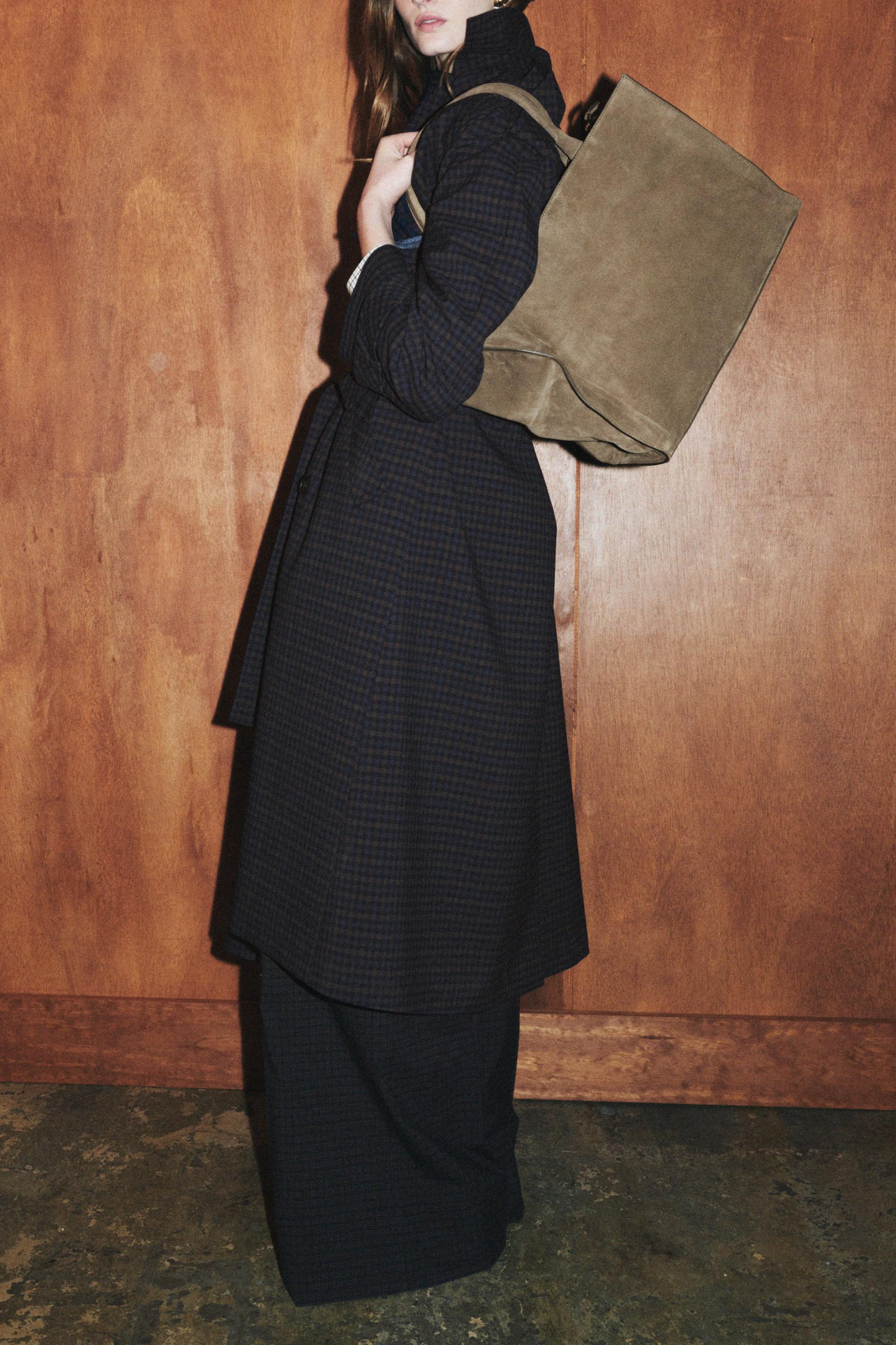 Leather Maxi City Bag
