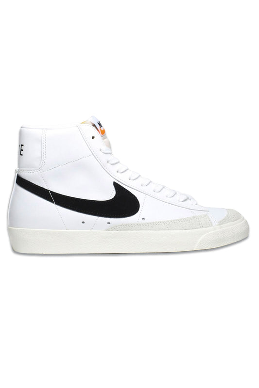 Blazer Mid 77 Trainers In White & Black