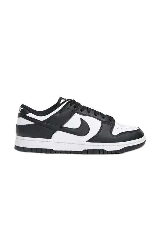 Nike Dunk Low trainers in white and black