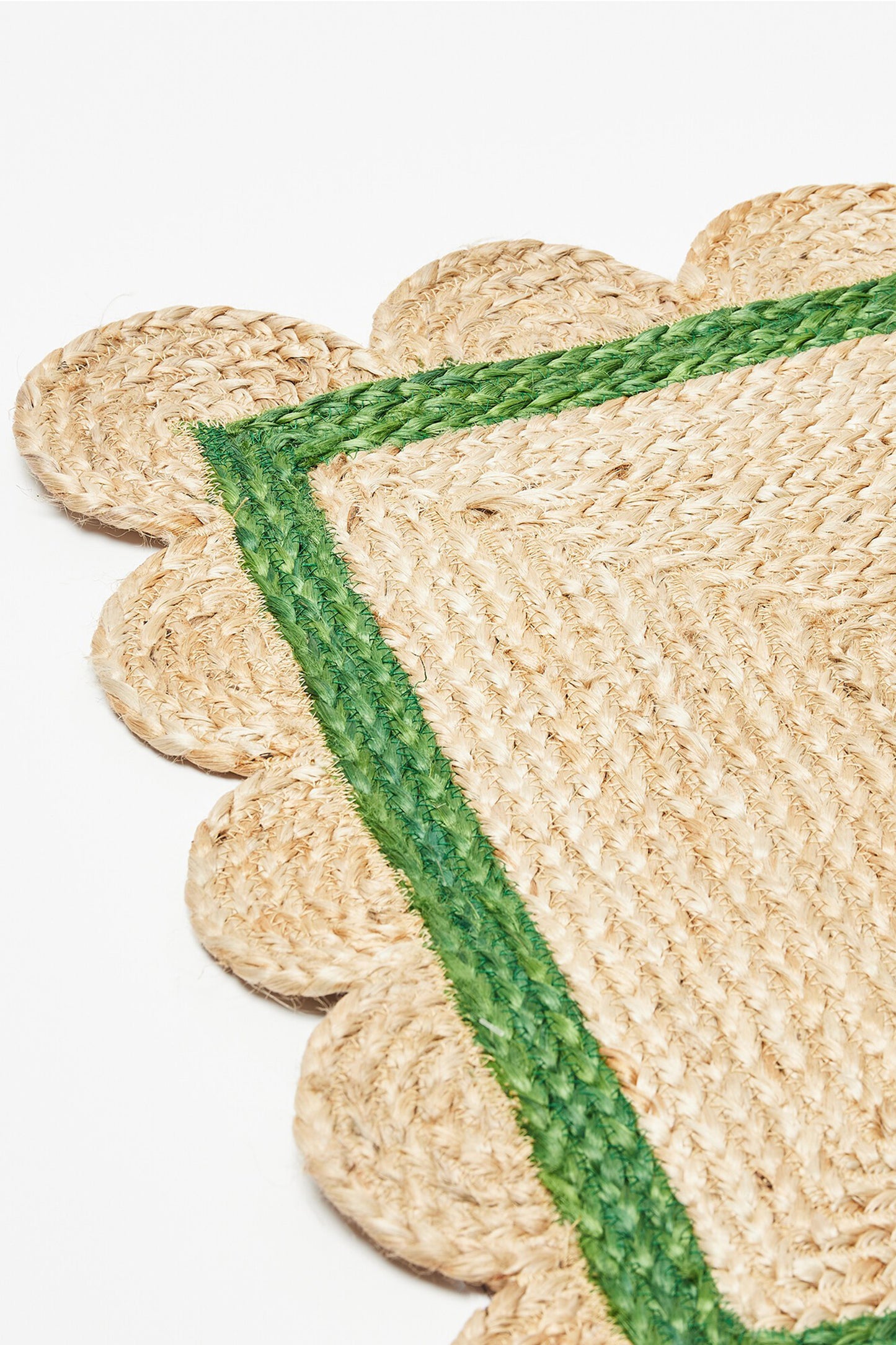 Scalloped Jute Green Doormat