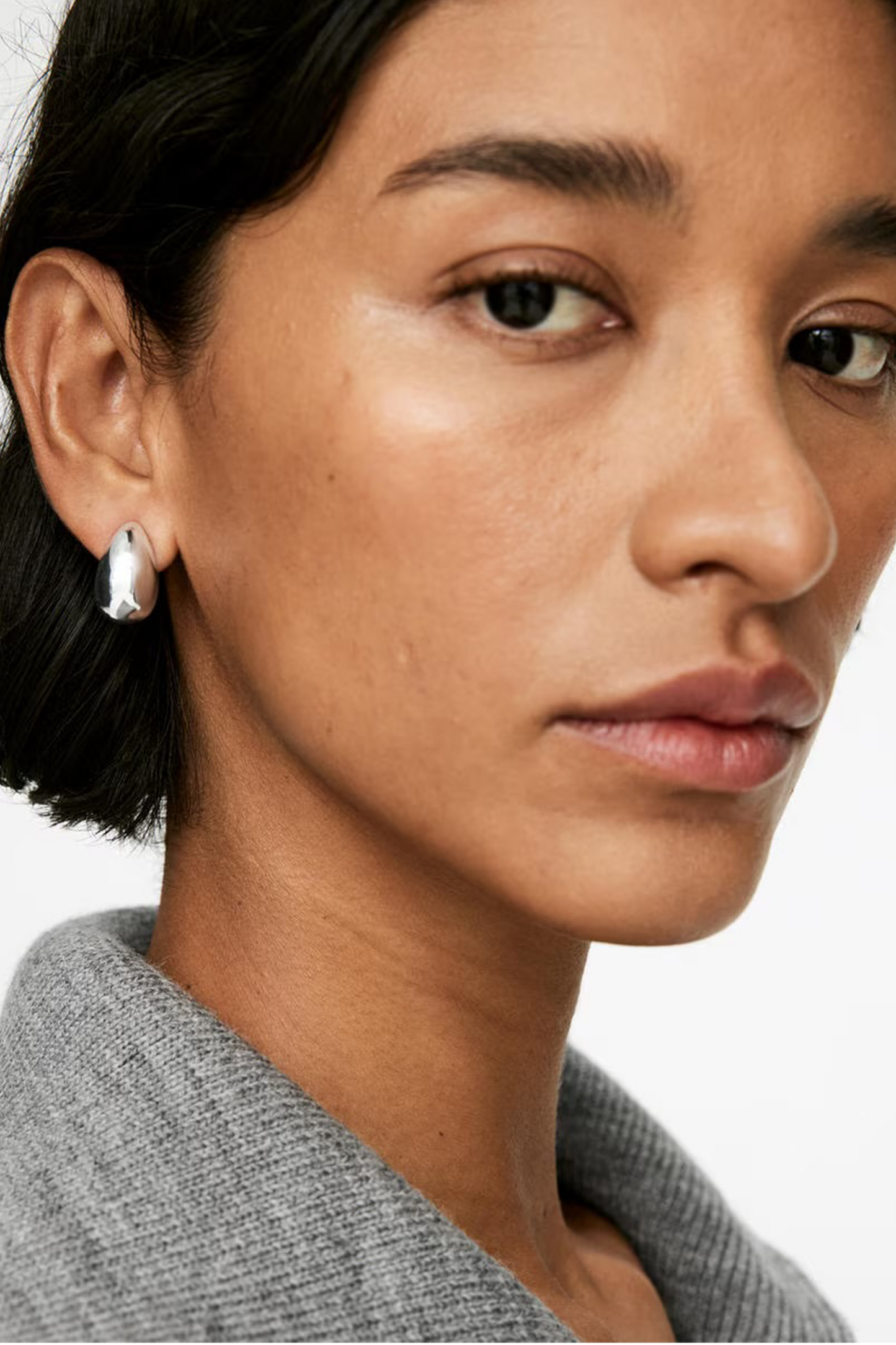 Silver-plated Oval Earrings