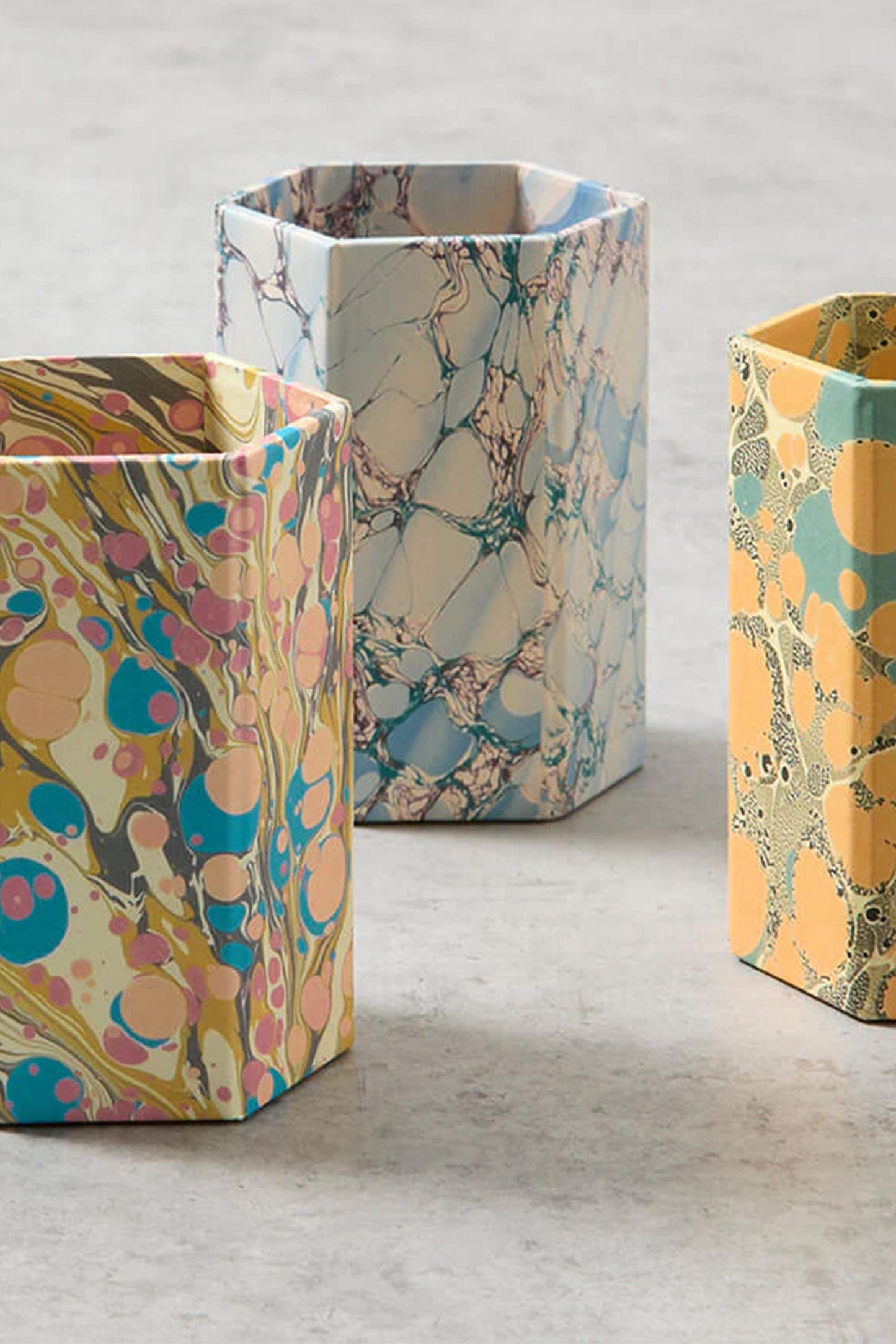 Marbled Pen Pot