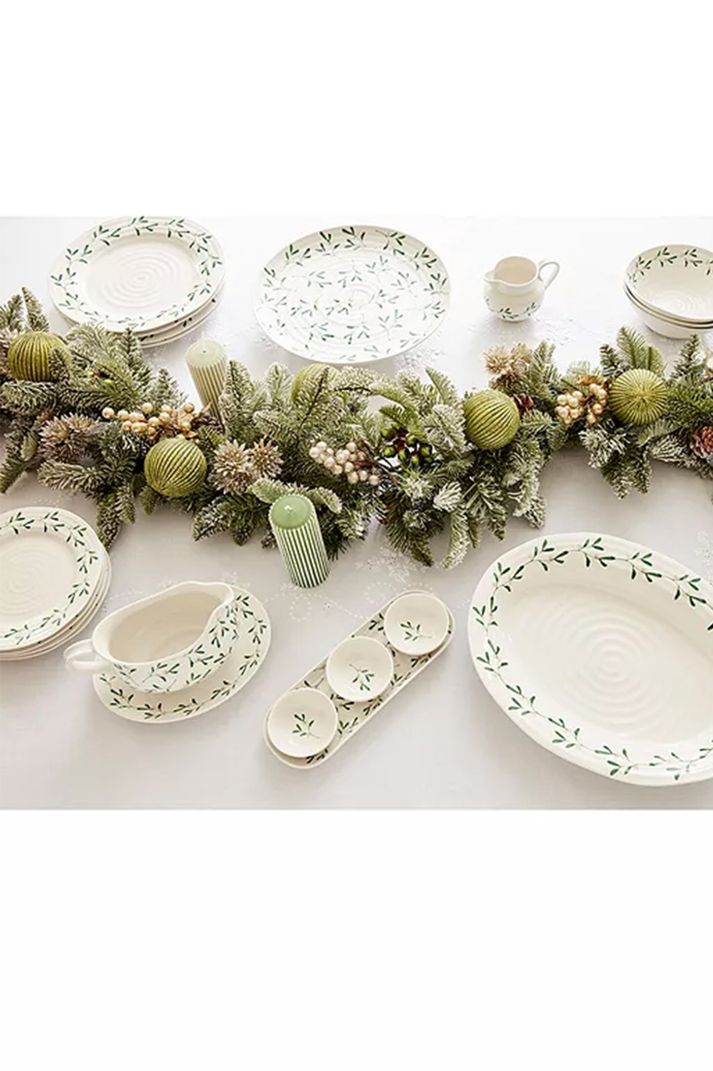 Sophie Conran for Portmeirion Mistletoe Porcelain Gravy Boat & Stand, 550ml, White/Green