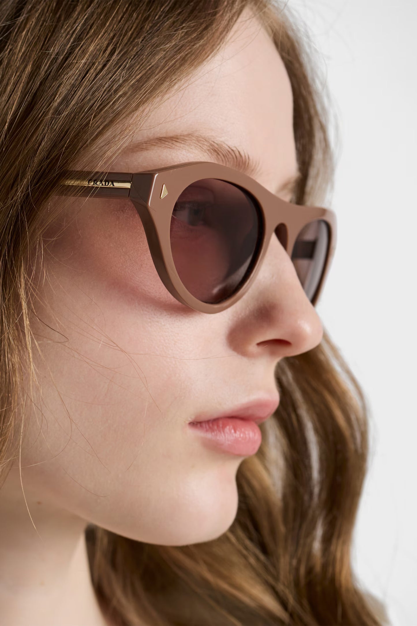Sunglasses with the Iconic Metal Plaque