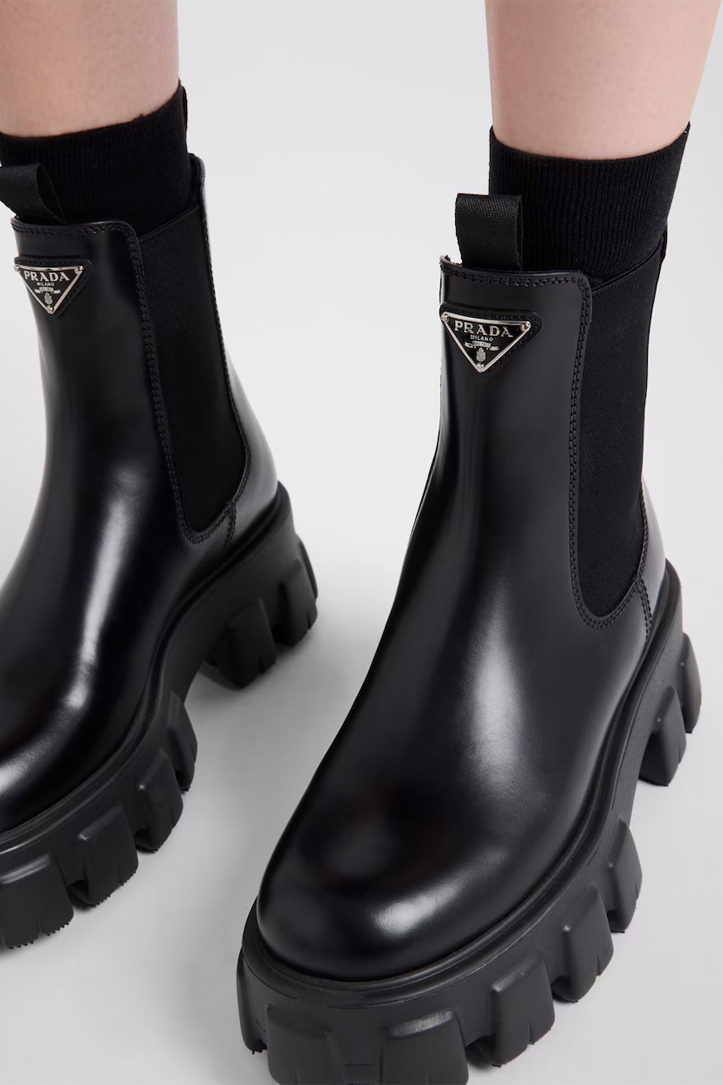 Monolith brushed leather Chelsea boots