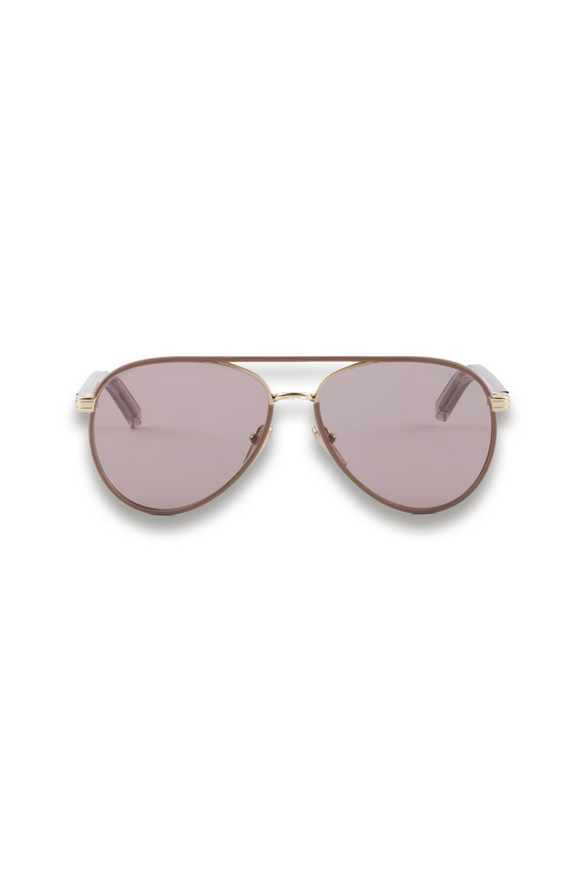 Sunglasses With The Iconic Metal Plaque