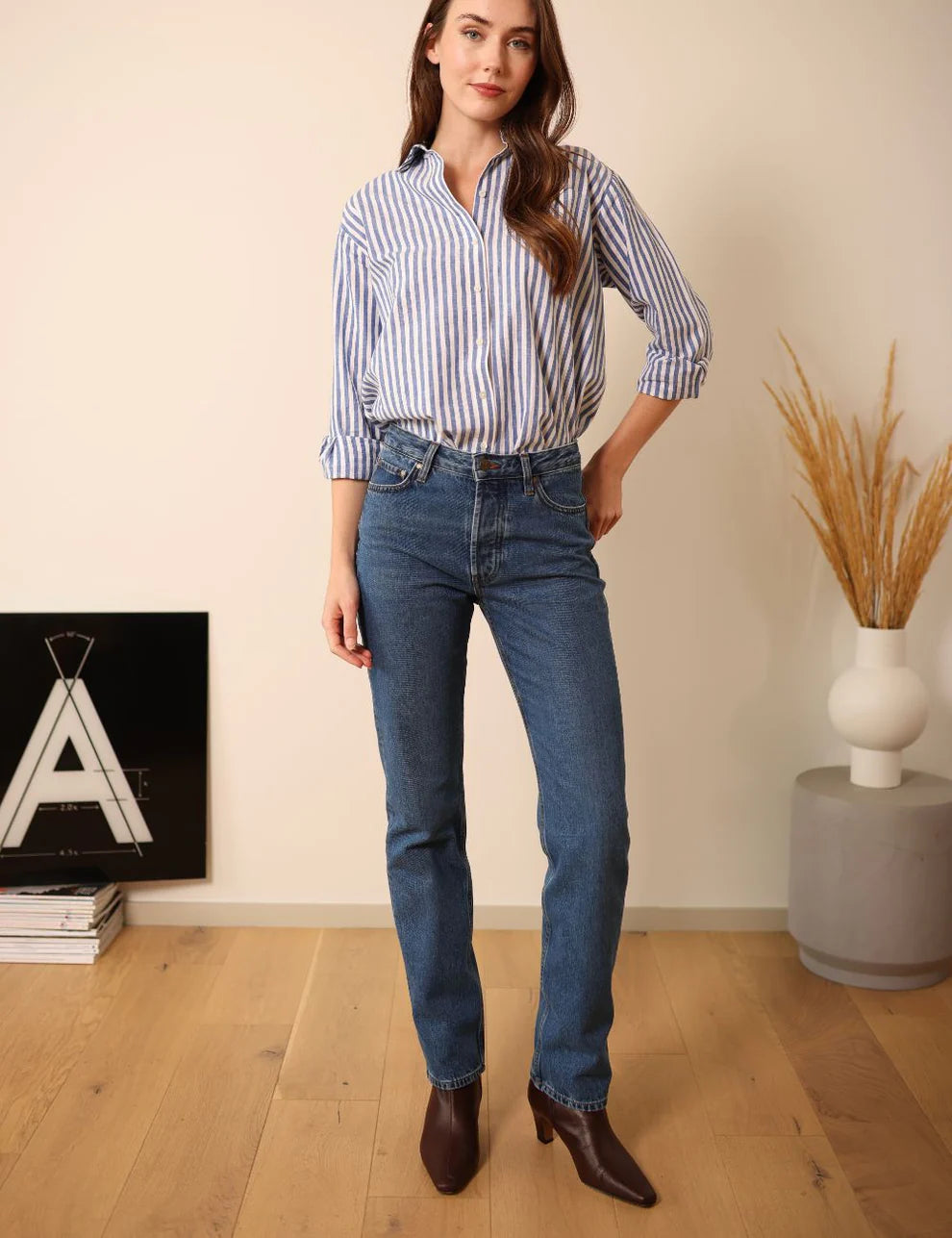 Seberg Straight Leg Jean