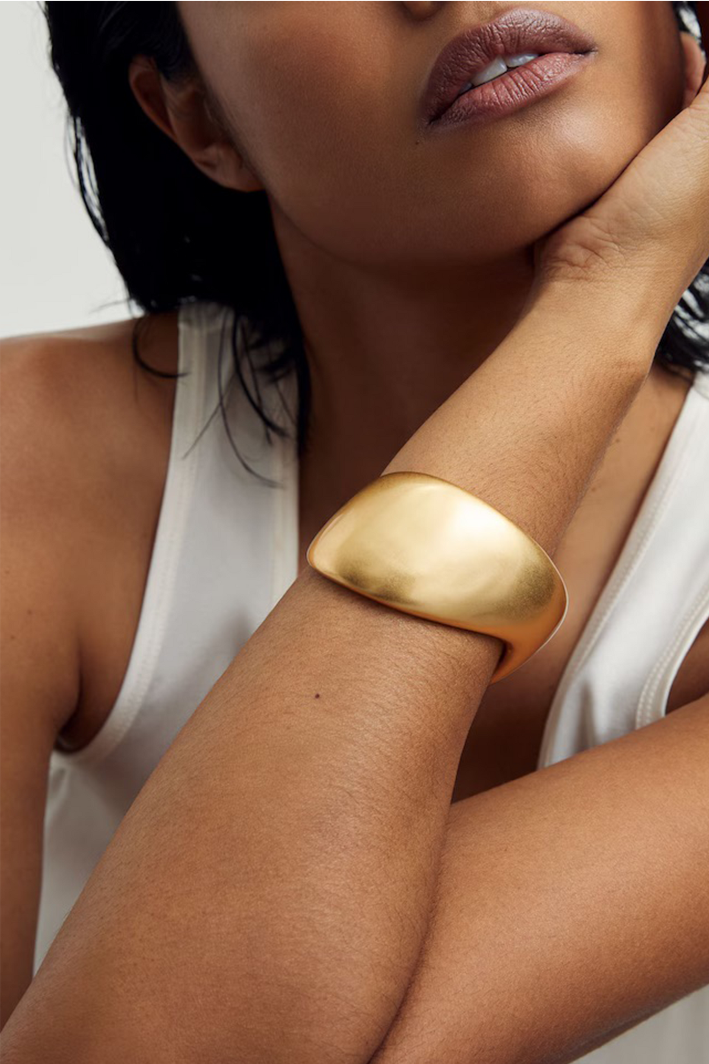 Sculpted Cuff in Gold Tone