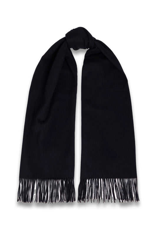 Fringed wool scarf