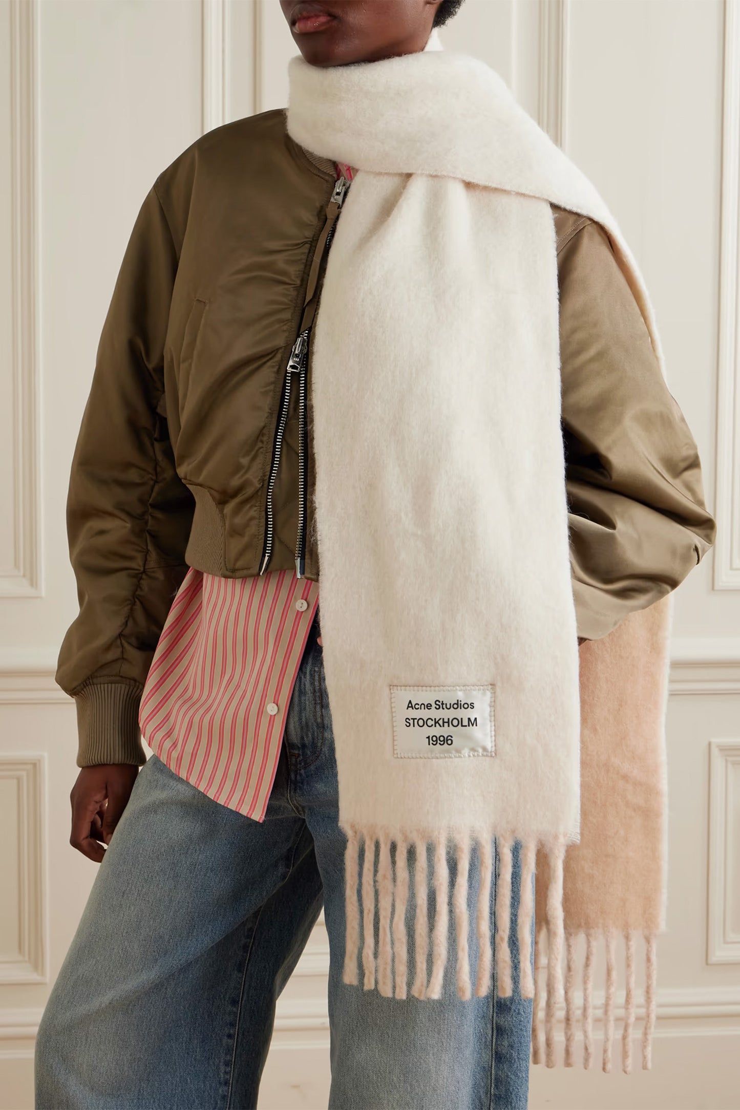 Two-tone Fringed Appliquéd Alpaca-blend Scarf