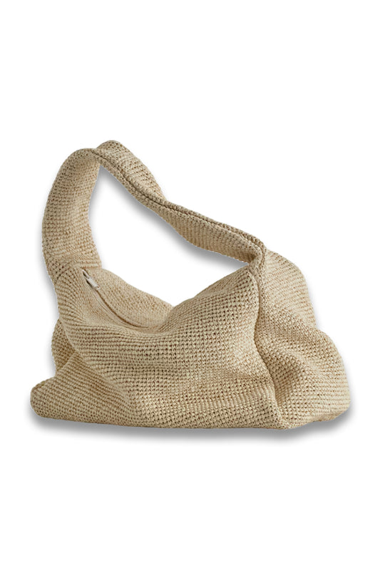 Slouchy Tote Bag in Raffia