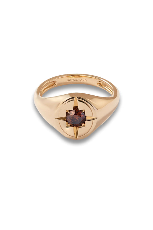 Cognac Round Brillant 0.5ct Sky Signet Ring