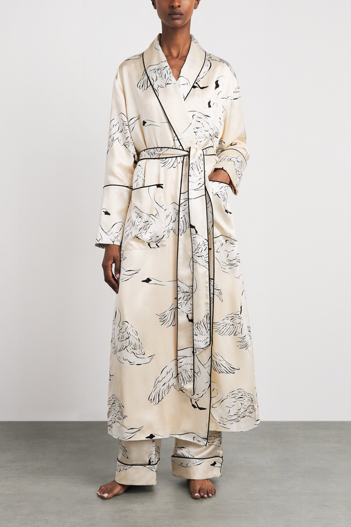 Silk Queenie Blanca Swan Night Robe