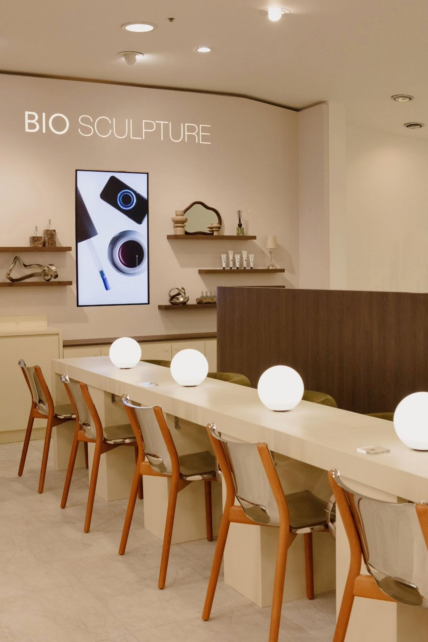 Bio Sculpture at Selfridges