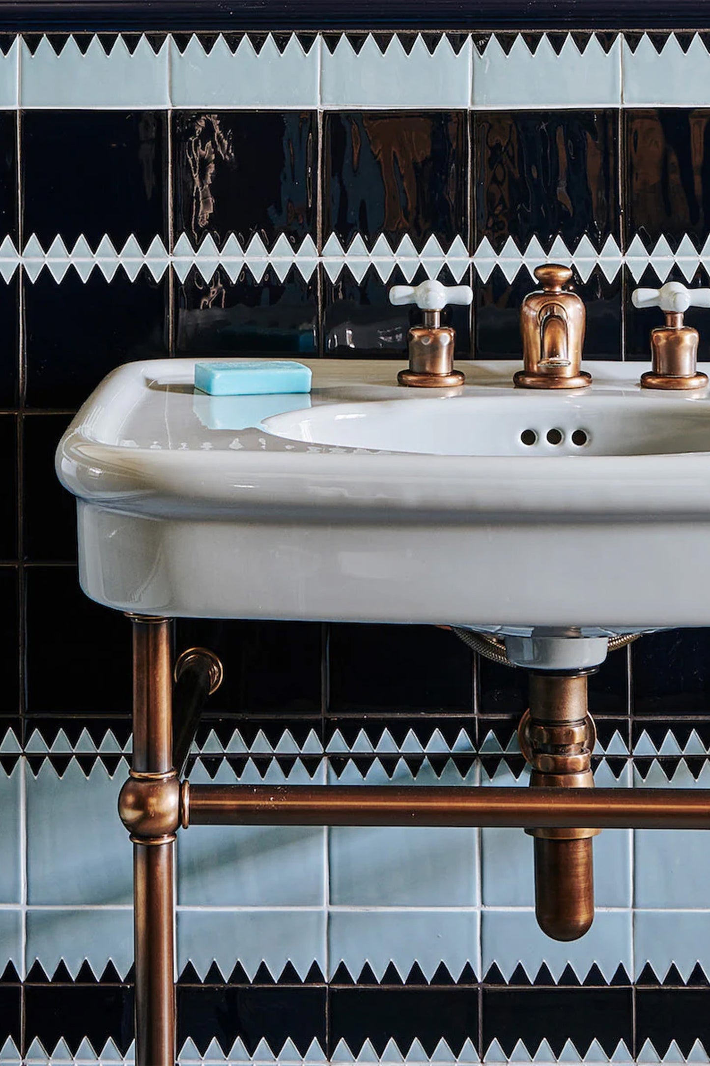 Hanley Tube Lined Decorative Tiles