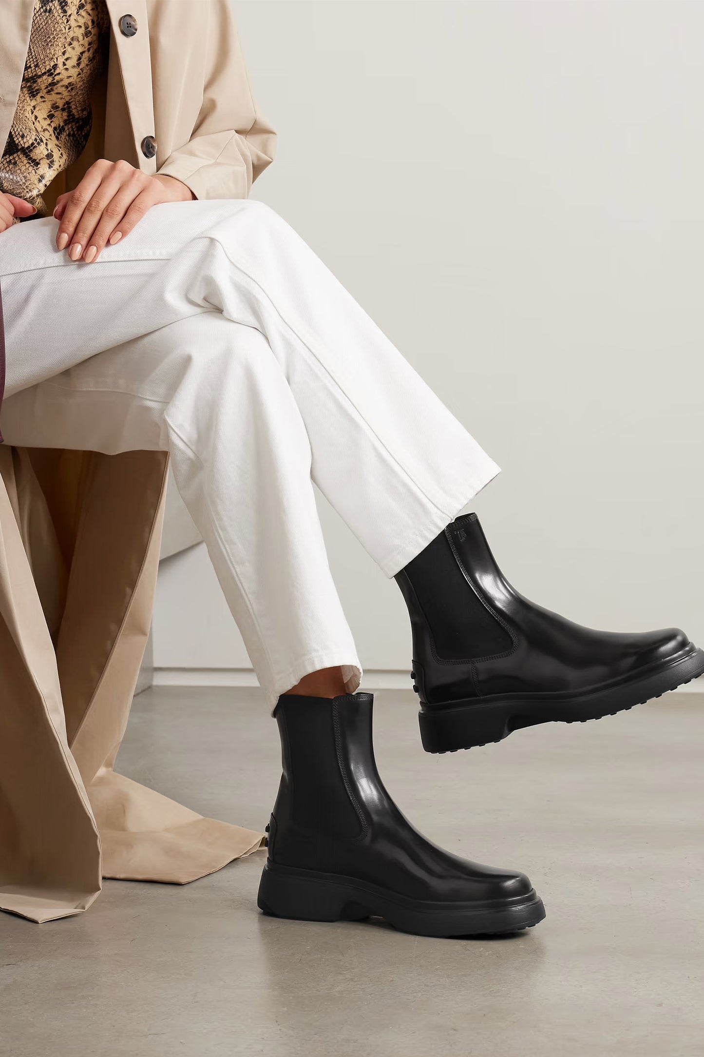 Gomma Leather Chelsea Boots